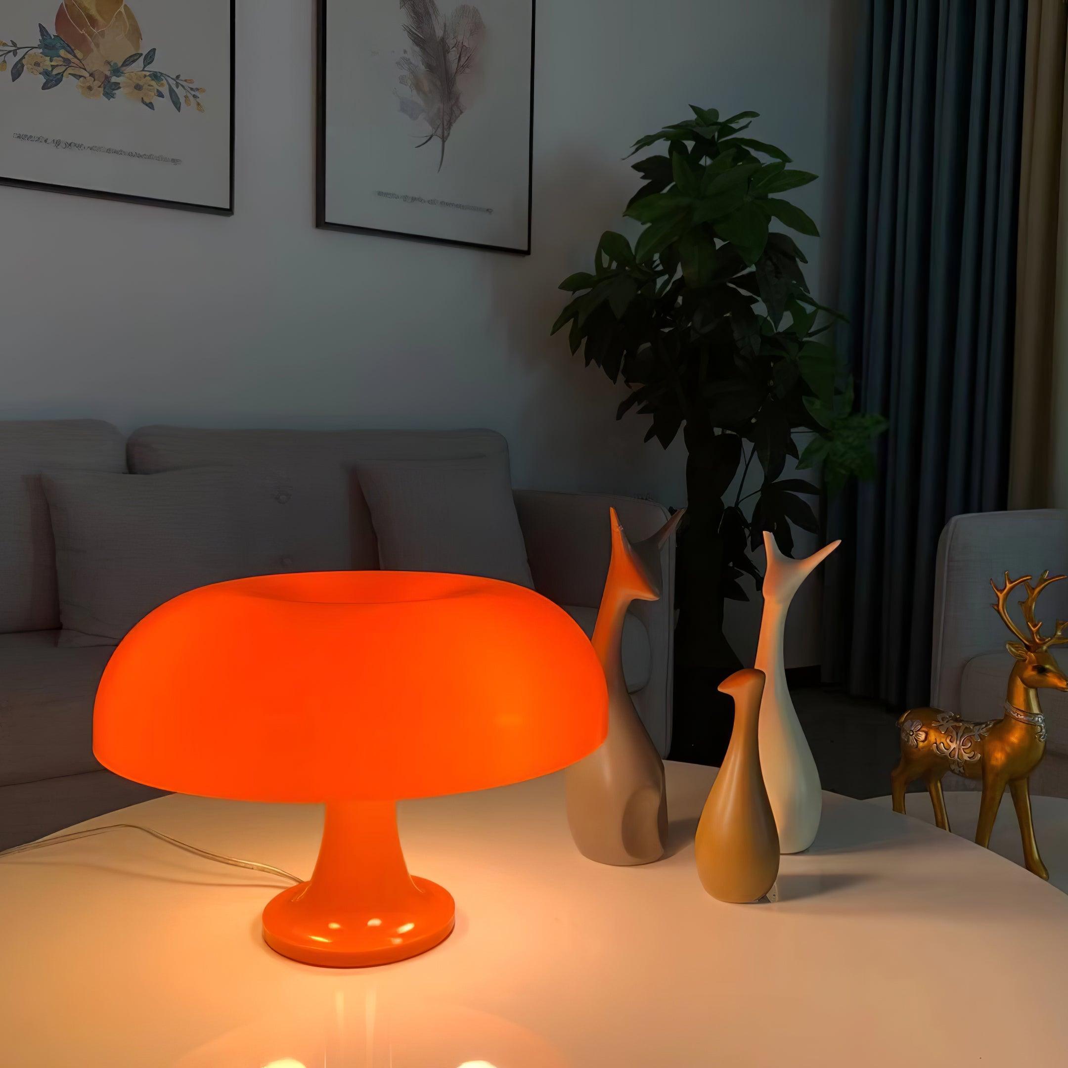 Orelielia Playful Retro Table Lamp