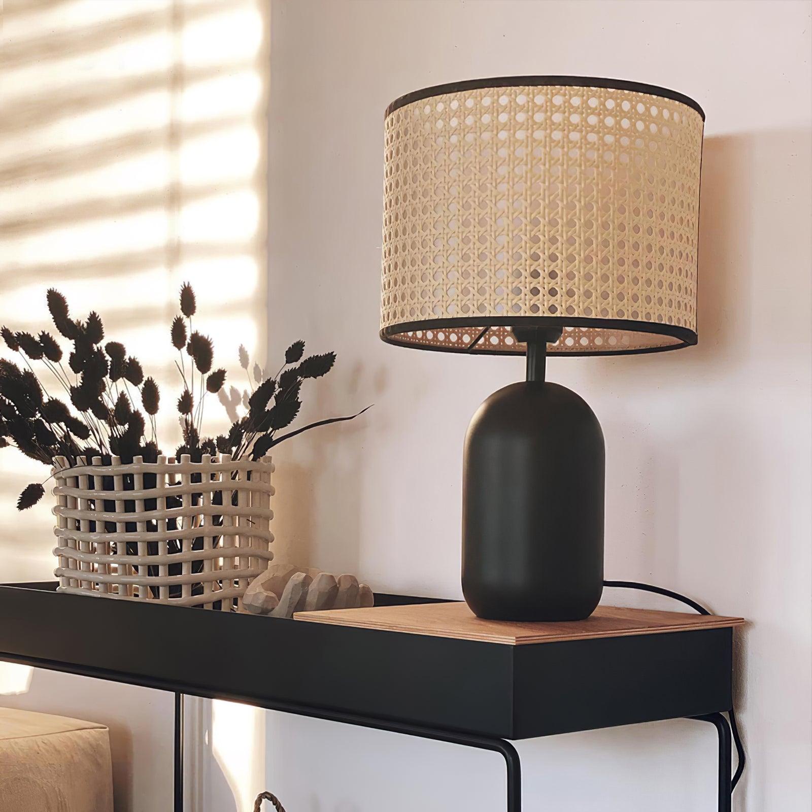 Ravarielle Modern Bamboo Table Lamp