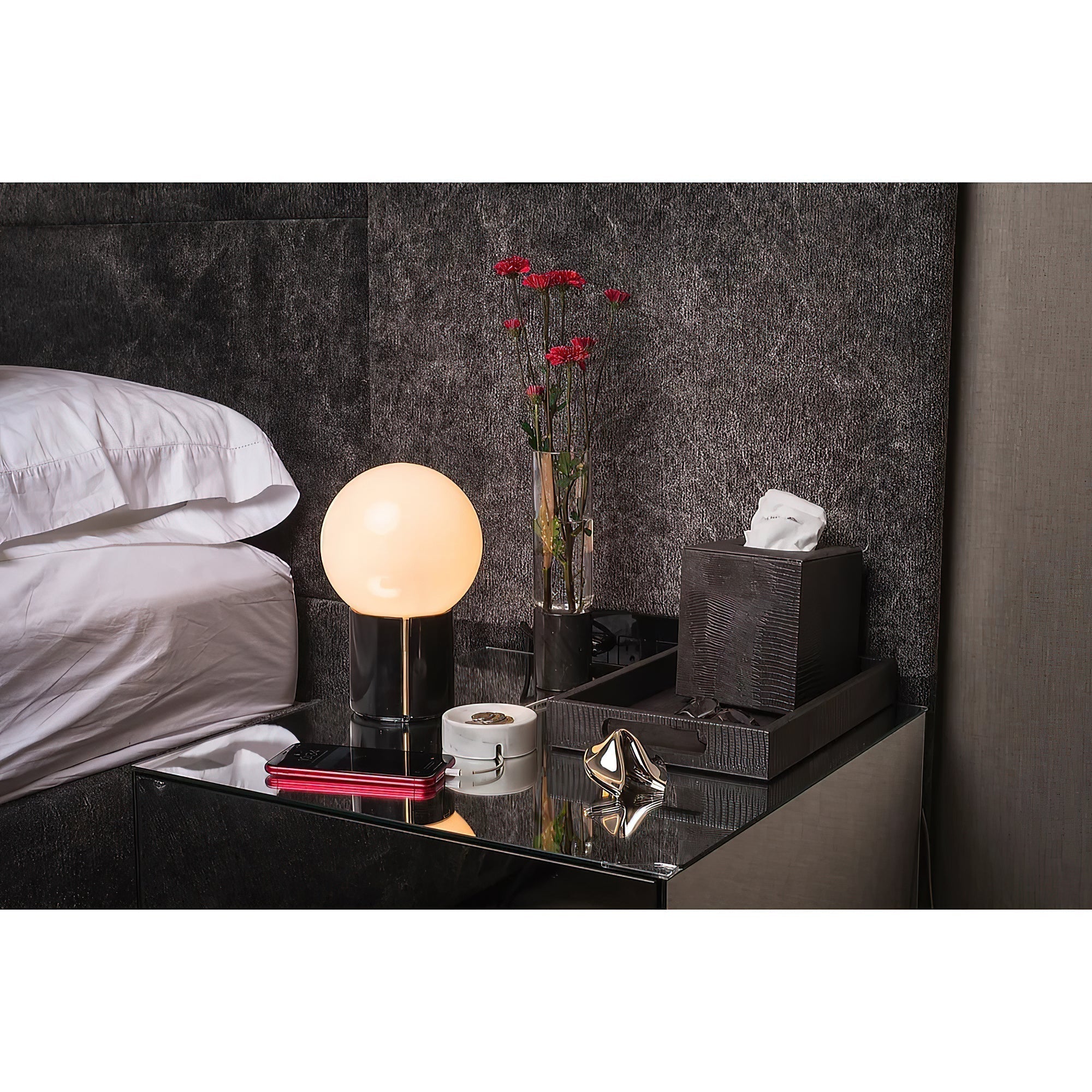 Lumisielle Table Lamp