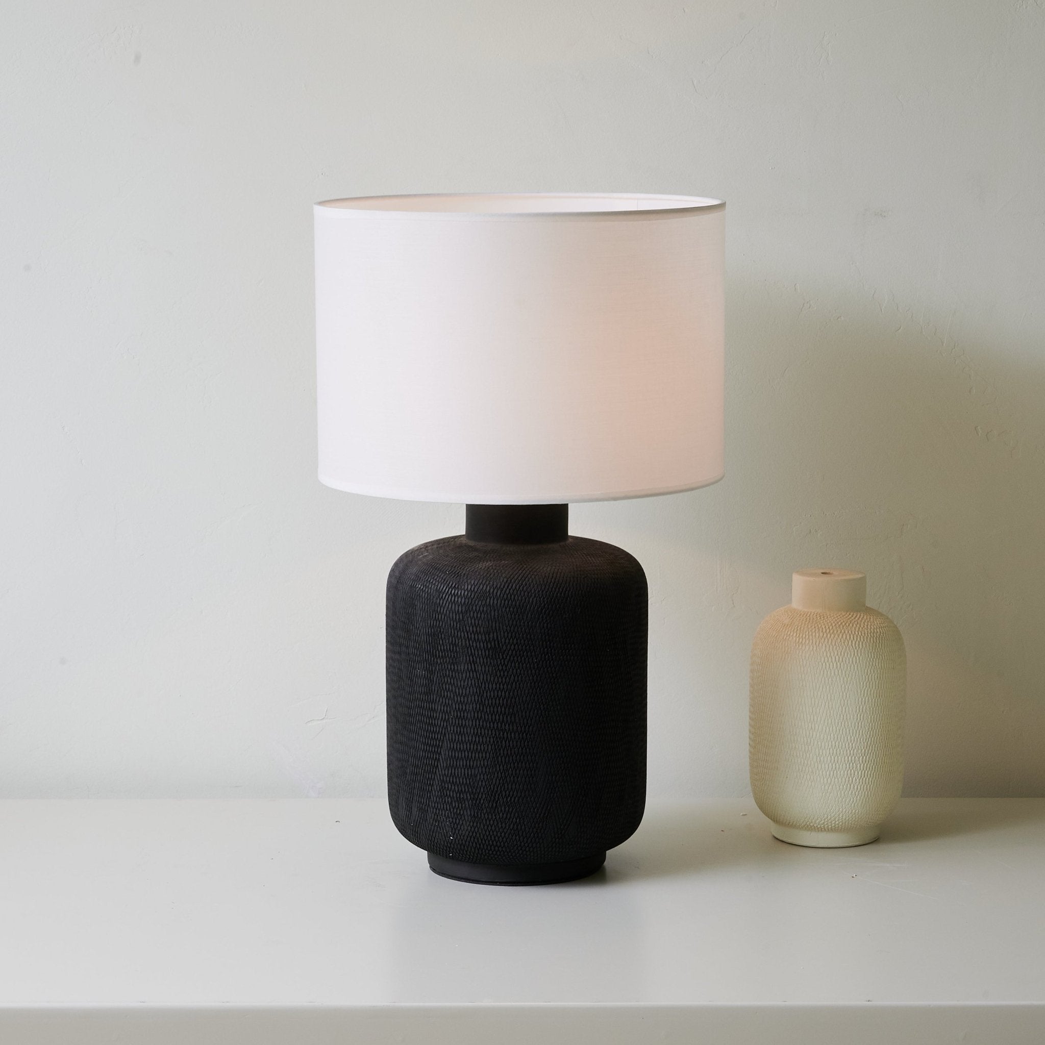 Burce Ceramics Modern Table Lamp