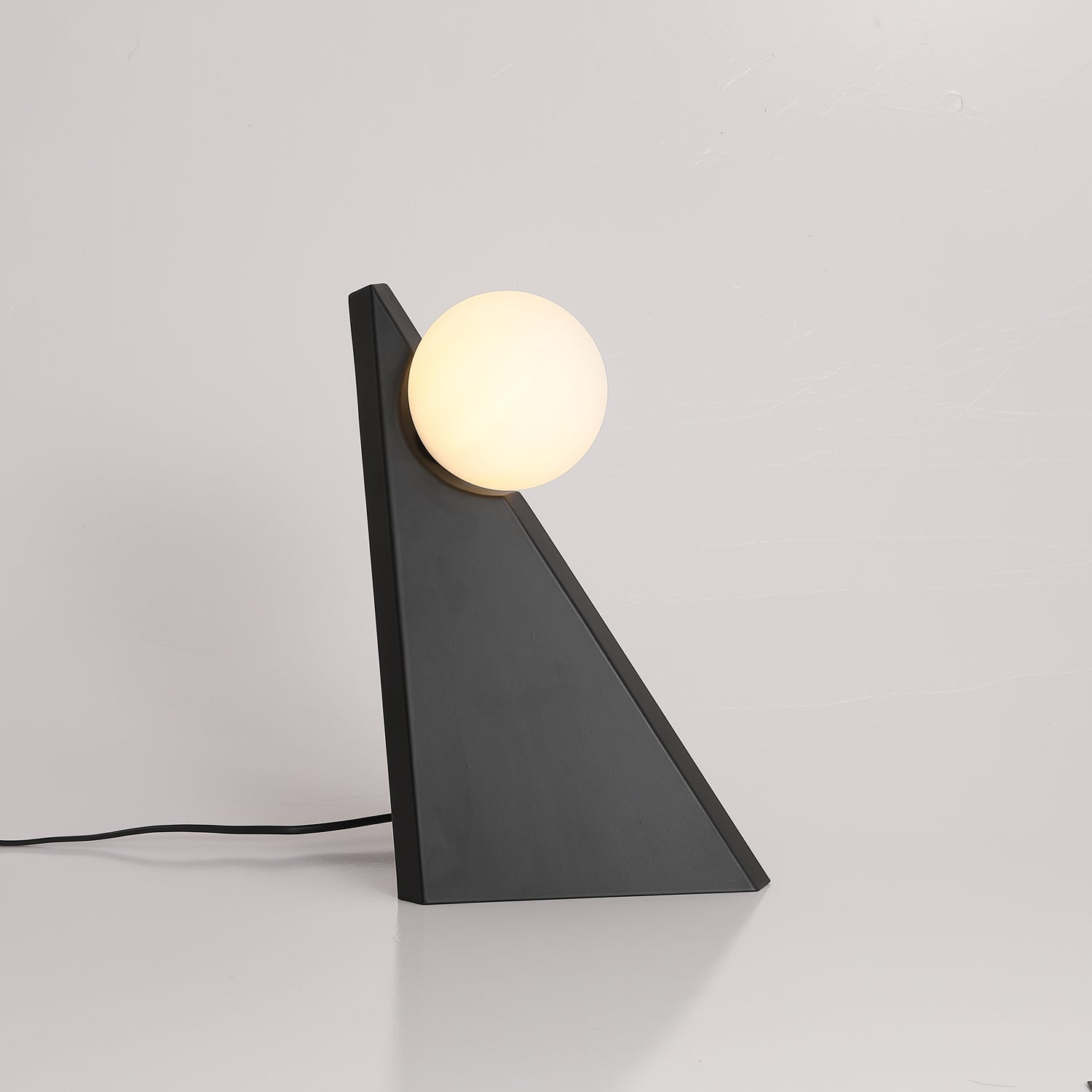 Nixie Geometric Glass Table Lamp