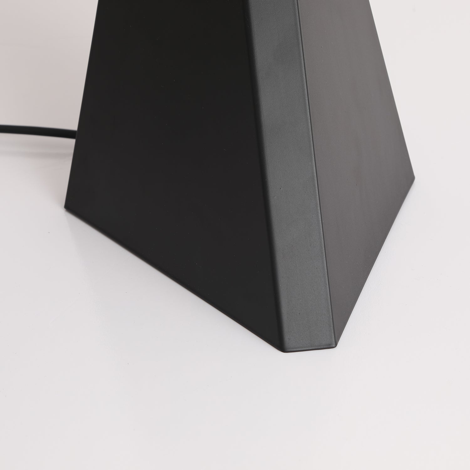 Nixie Geometric Glass Table Lamp