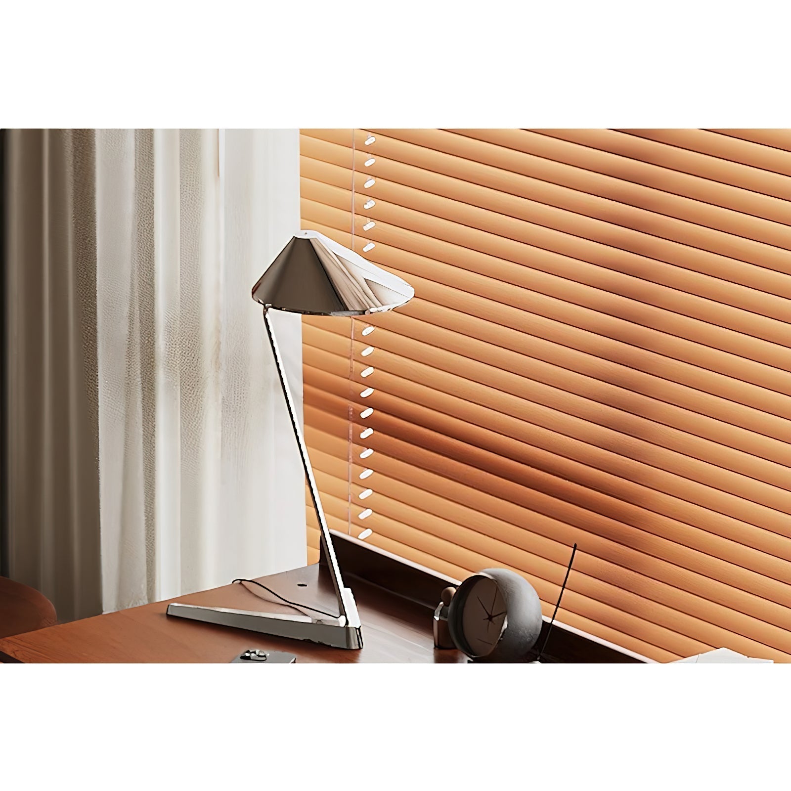 Sable Table Lamp