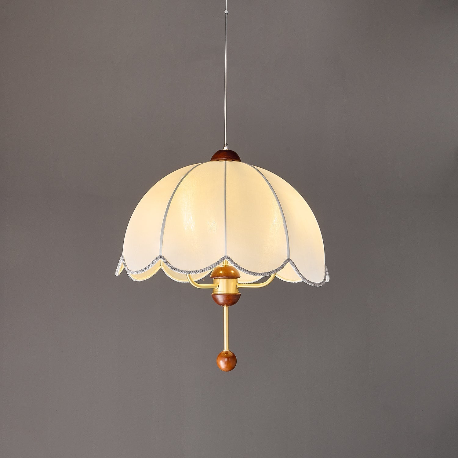 Varaeia Traditional Elegance Bloom Fabric Wood Pendant Lamp