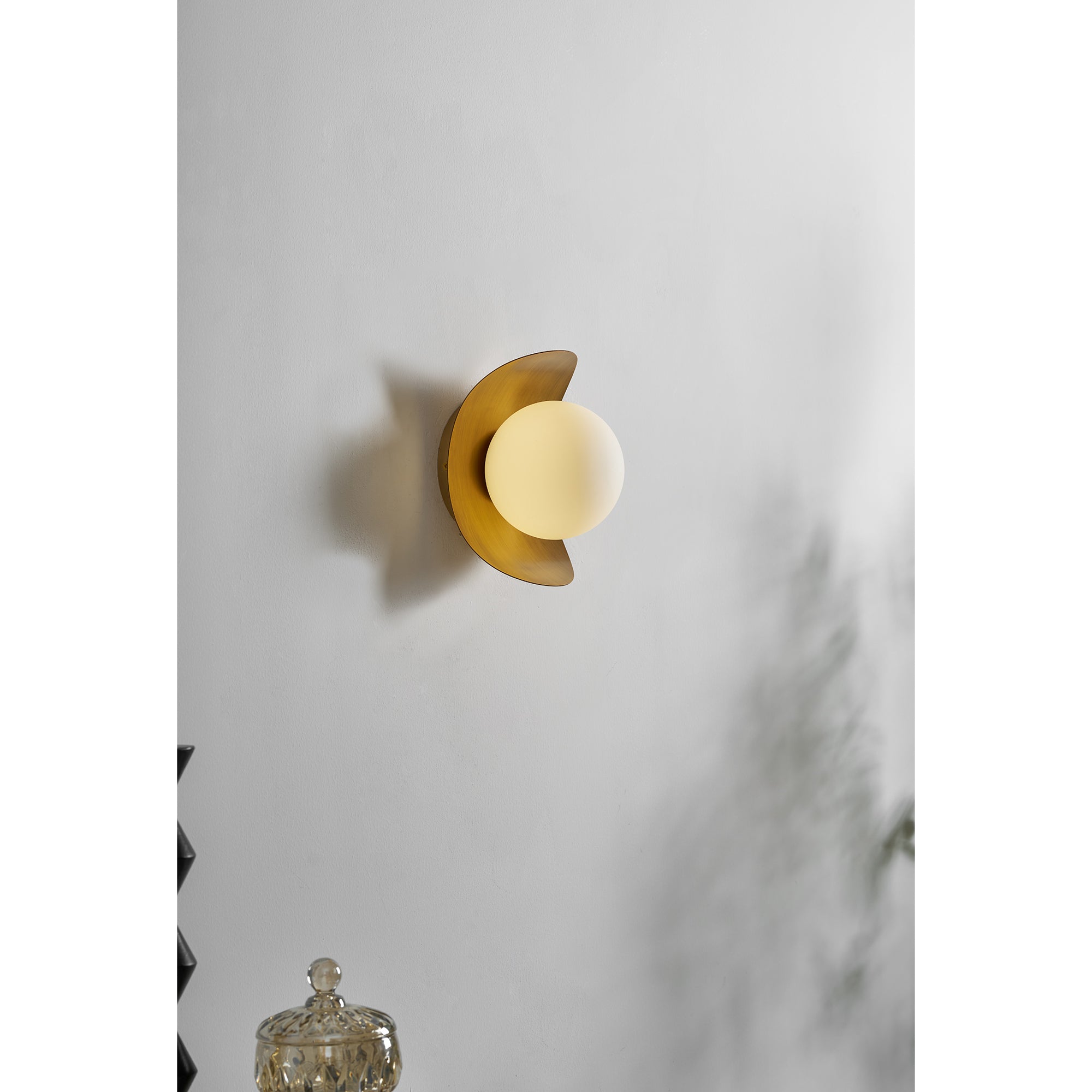 Aurecourt Brass Indoor Wall Light