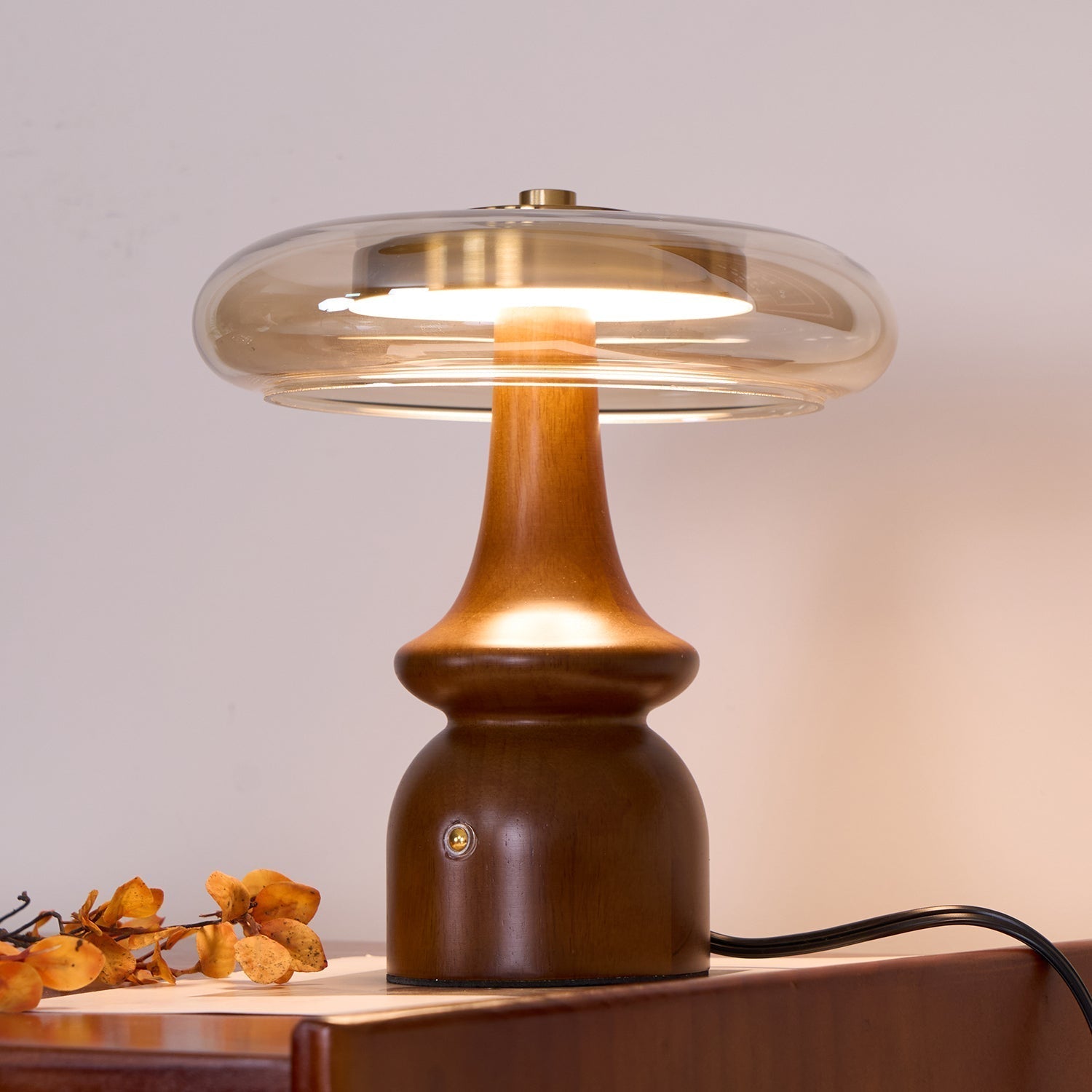 Moro Retro Wood Table Lamp