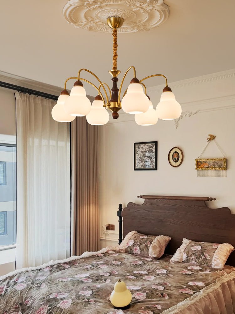 Novelle Traditional Elegance Vintage Wood Chandelier