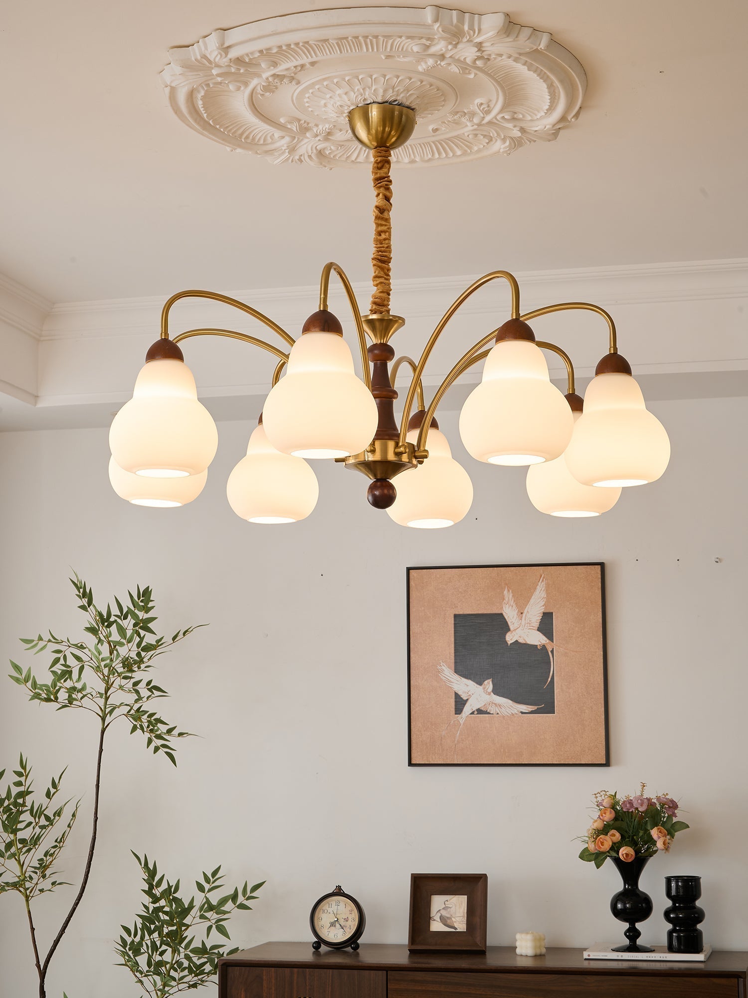 Novelle Traditional Elegance Vintage Wood Chandelier