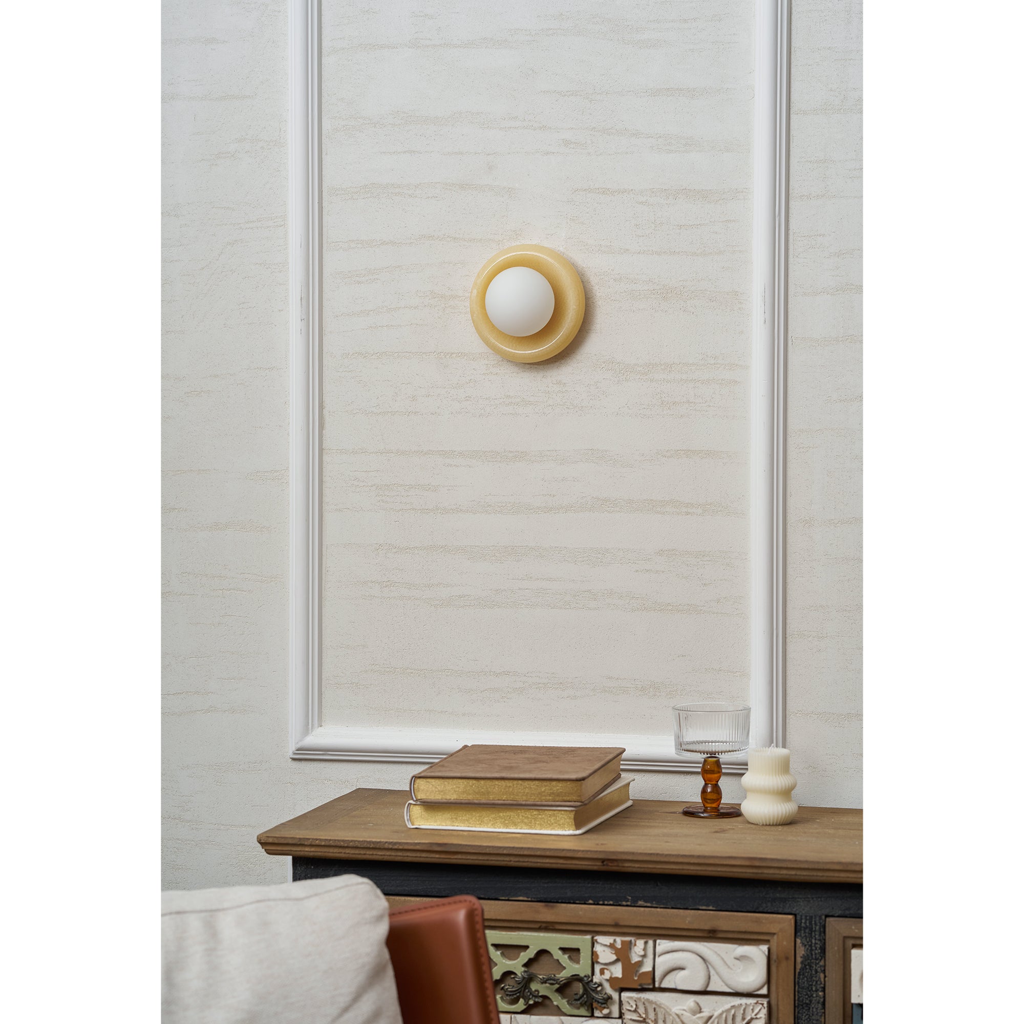 Willowley Onyx Indoor Wall Light