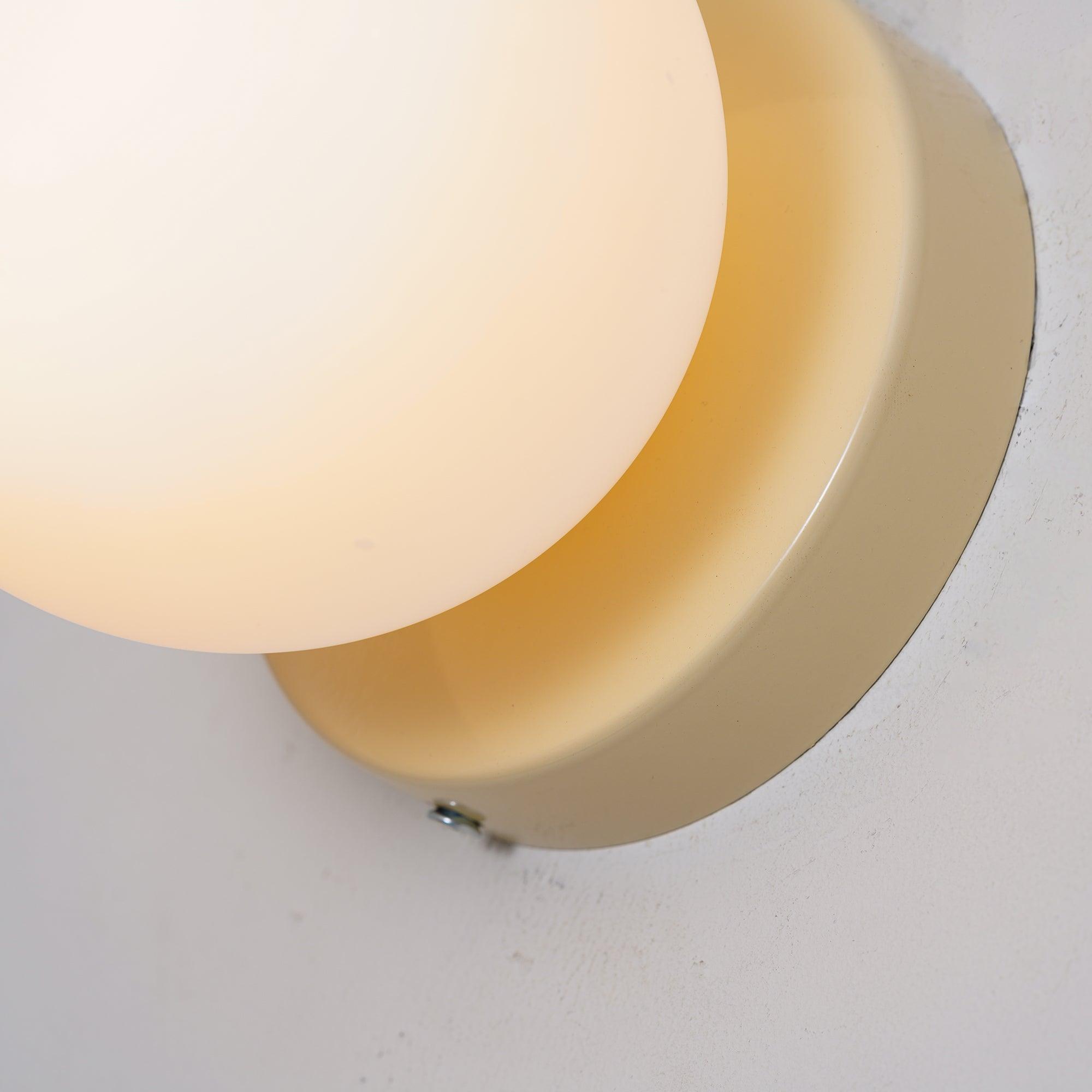 Oreloraria Wall Light