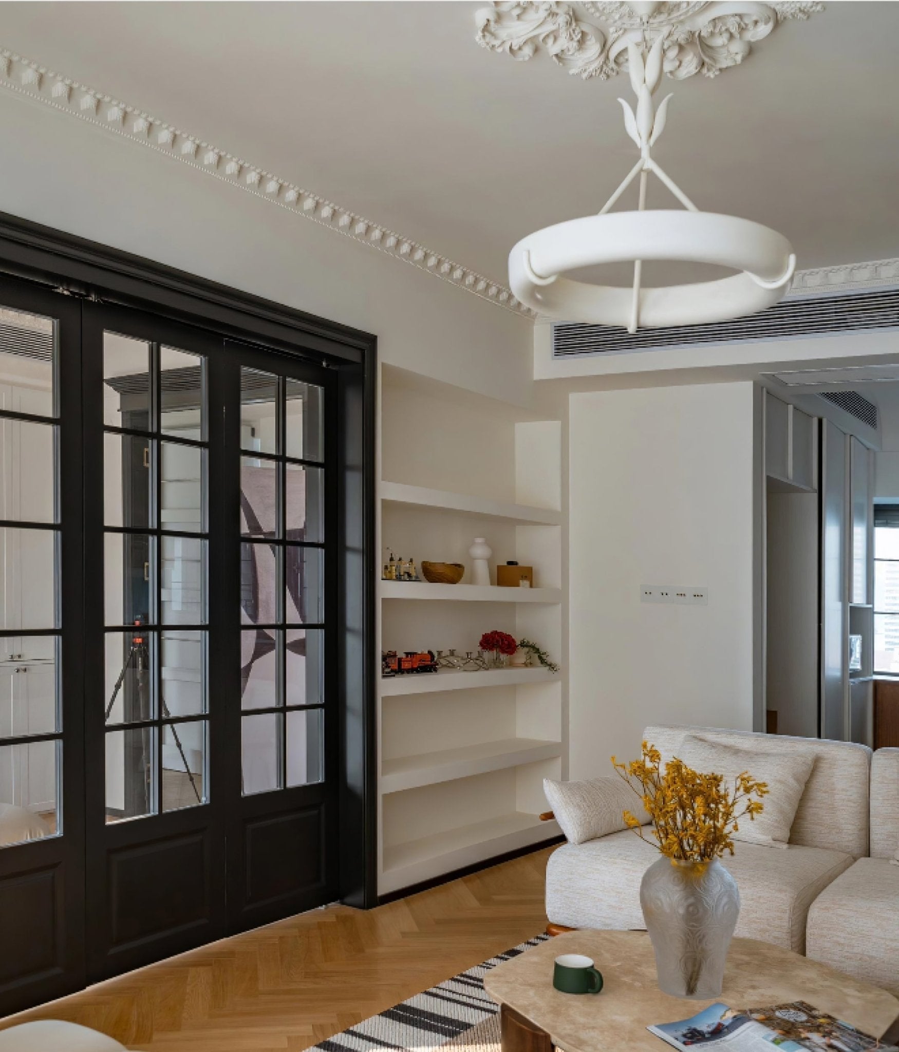 Sorarena Plaster Chandelier