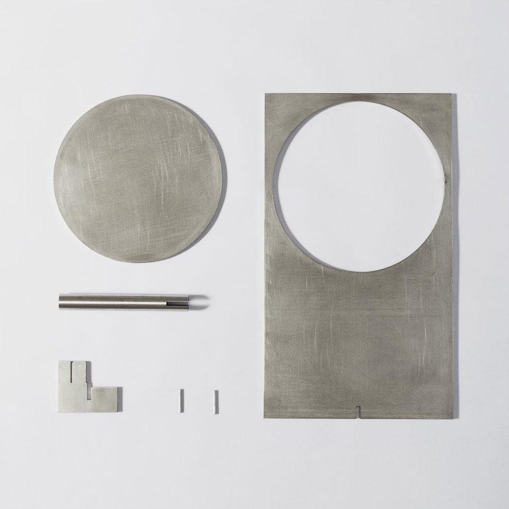 Terieriella Rotating Disc Table Lamp