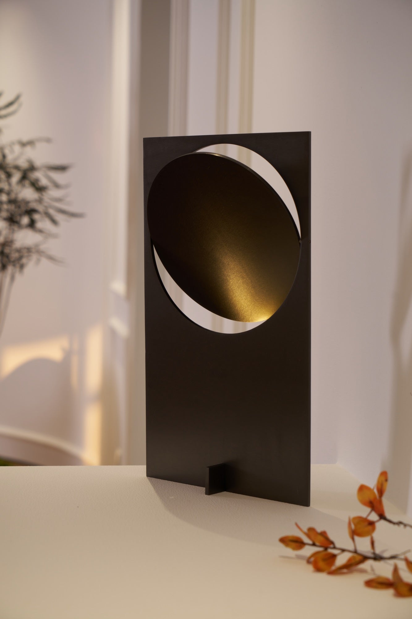 Sixor Steel Futuristic Table Lamp