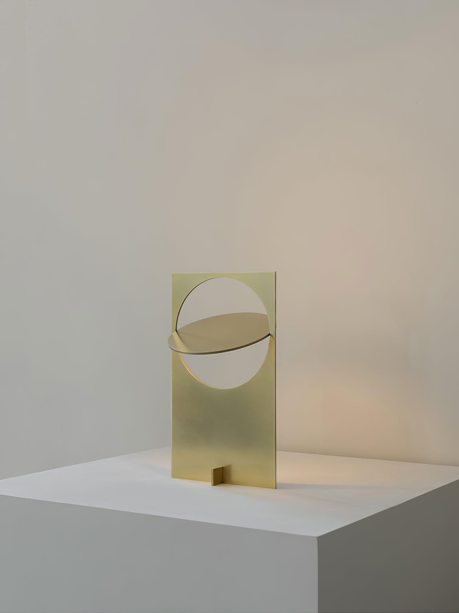 Dekle Table Lamp
