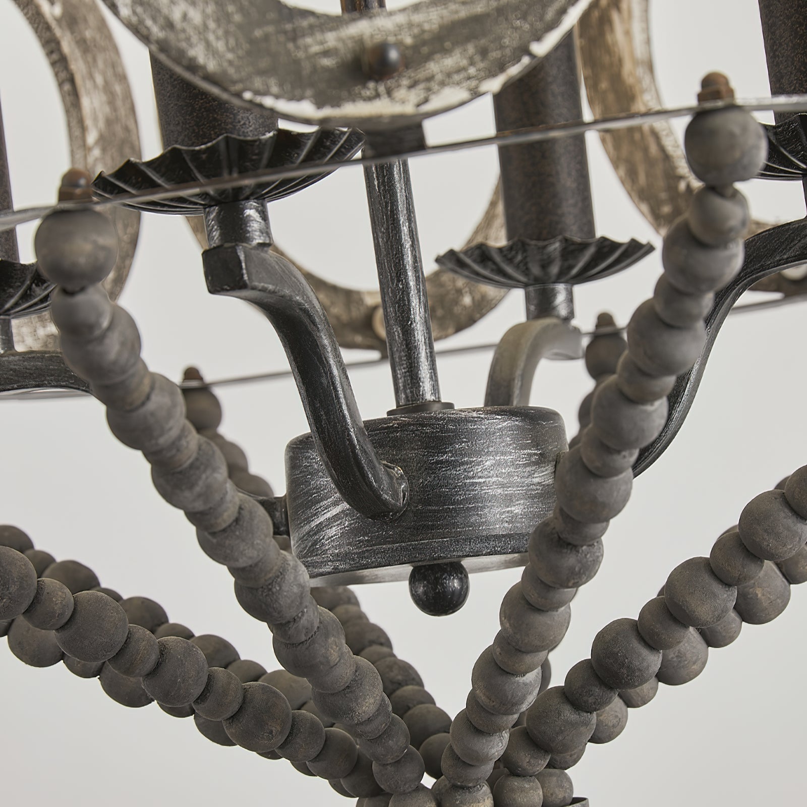 Zasorila Chandelier