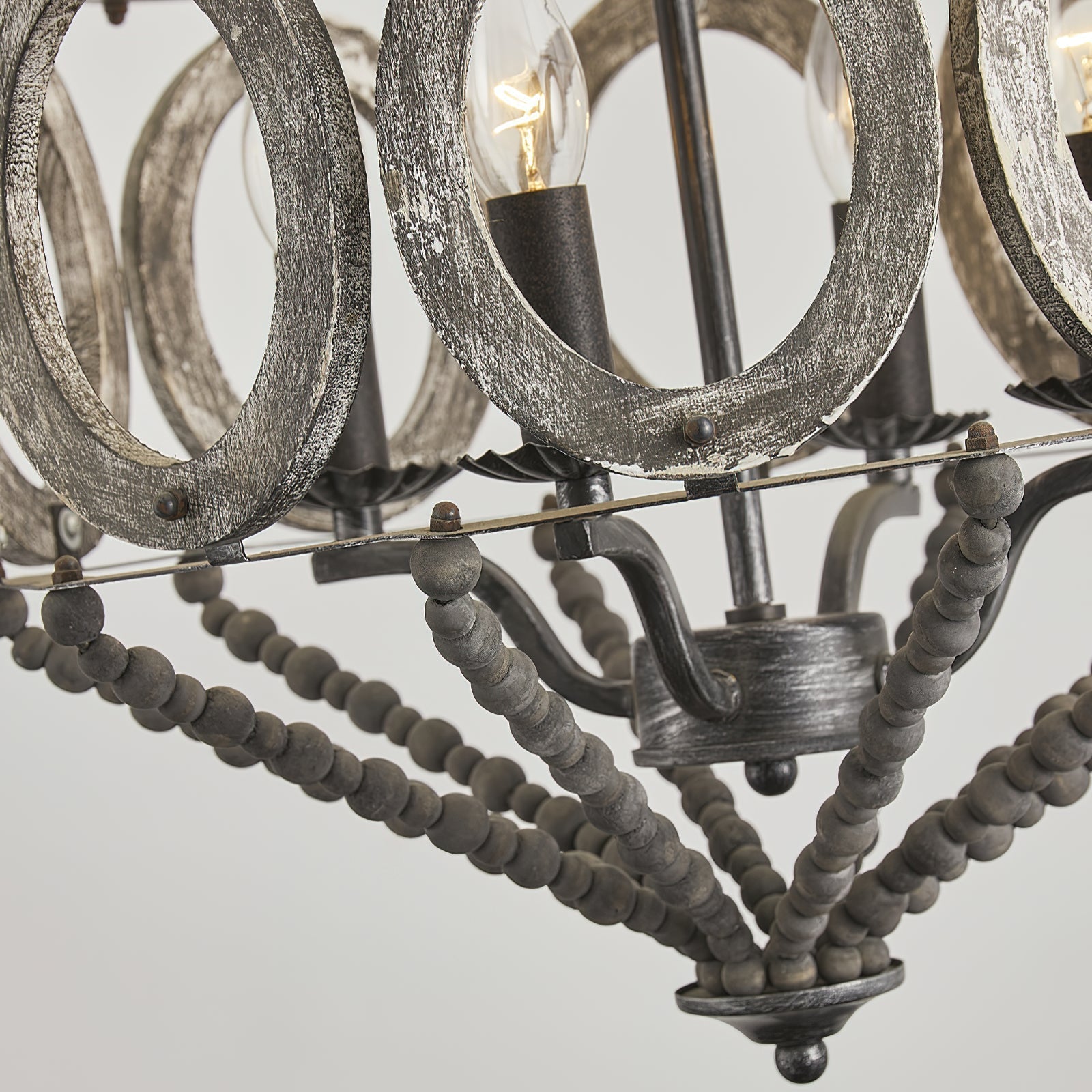 Zasorila Chandelier