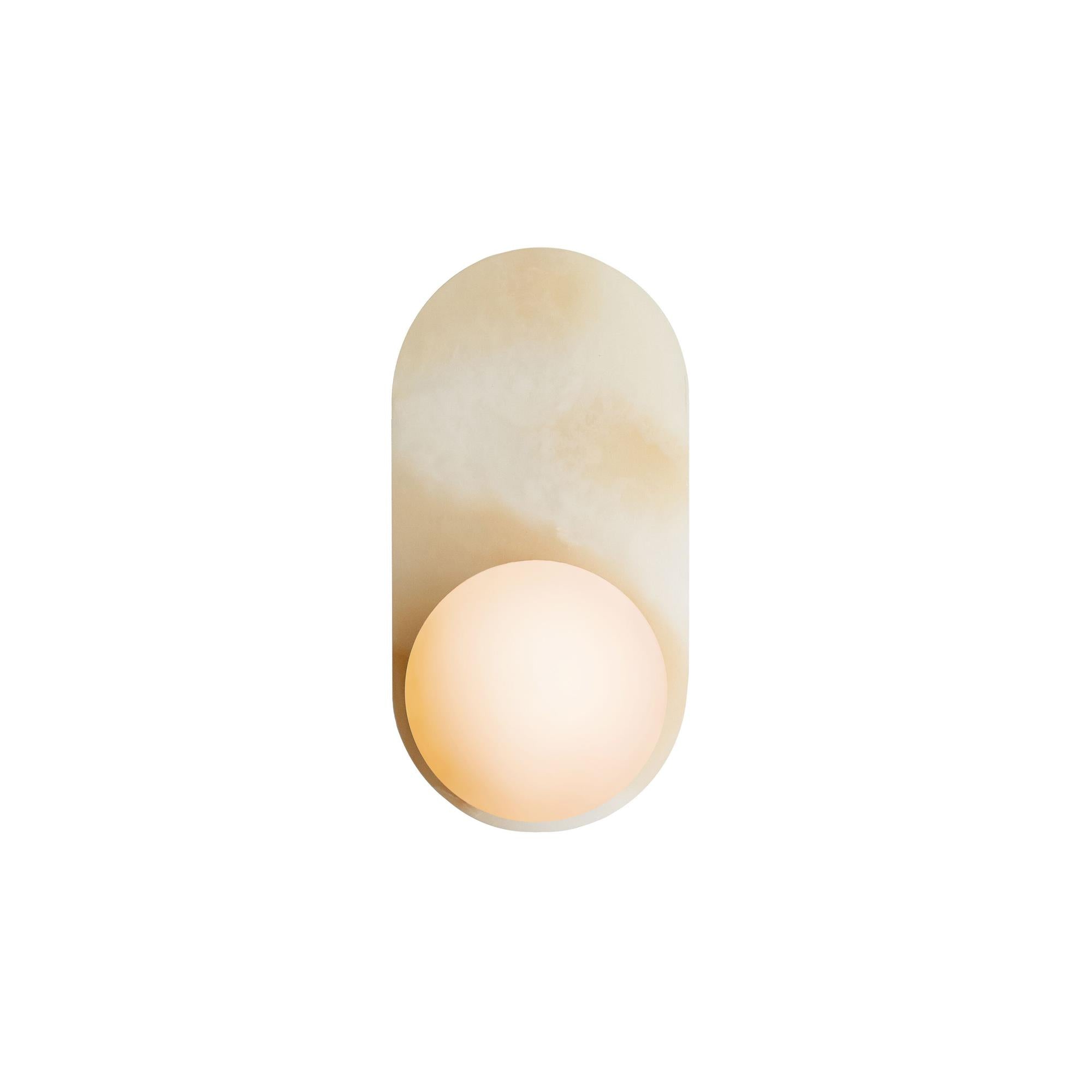 Utalira Wall Lamp