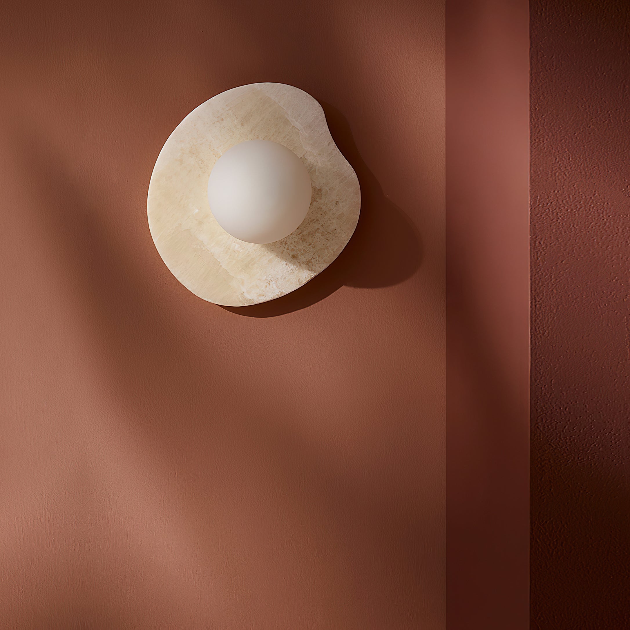 Lyvyneth Nopal Wall Lamp