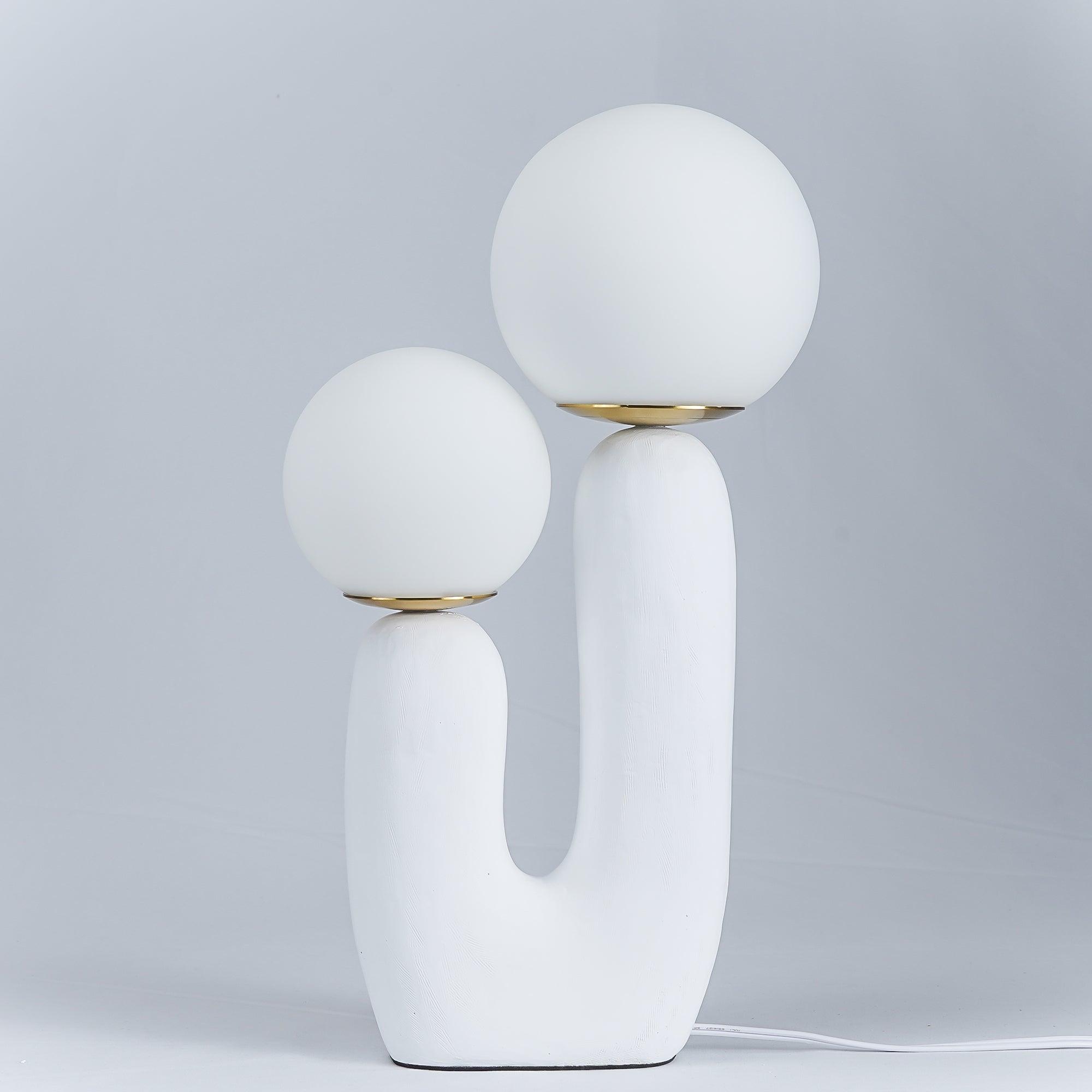 Elyrain Resin Artistic Table Lamp