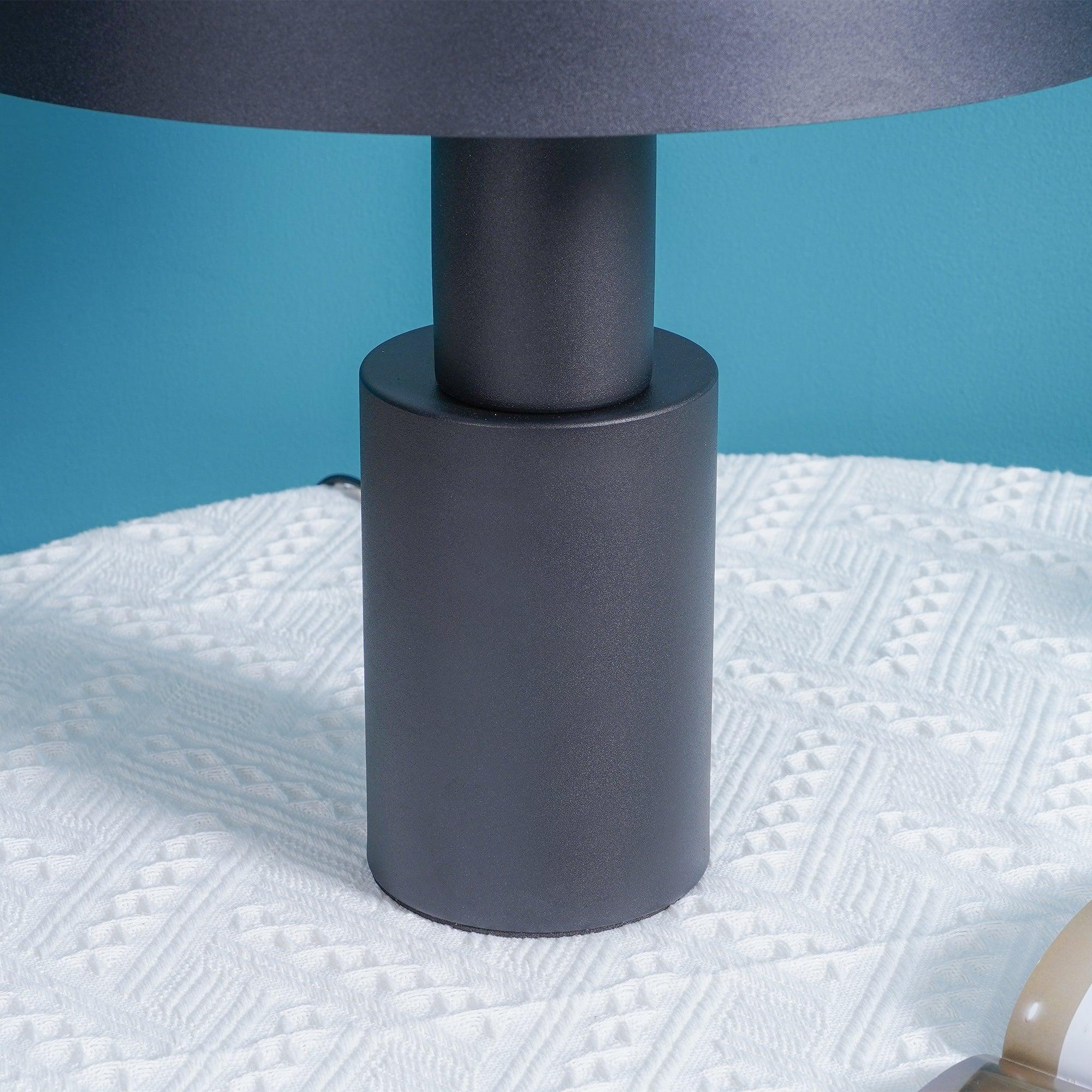 Kite Organic Brass Desk Lamp