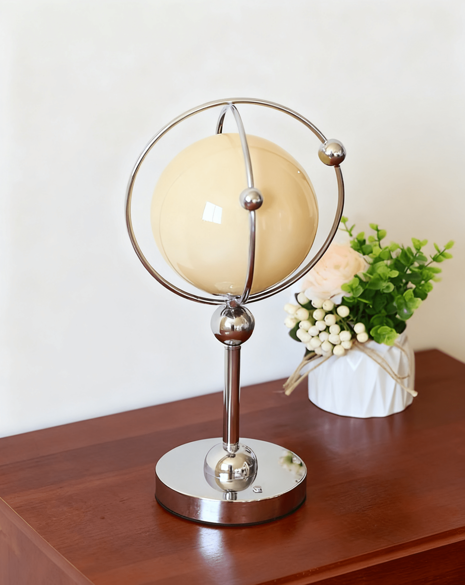 Norarira Orb Cage Table Lamp