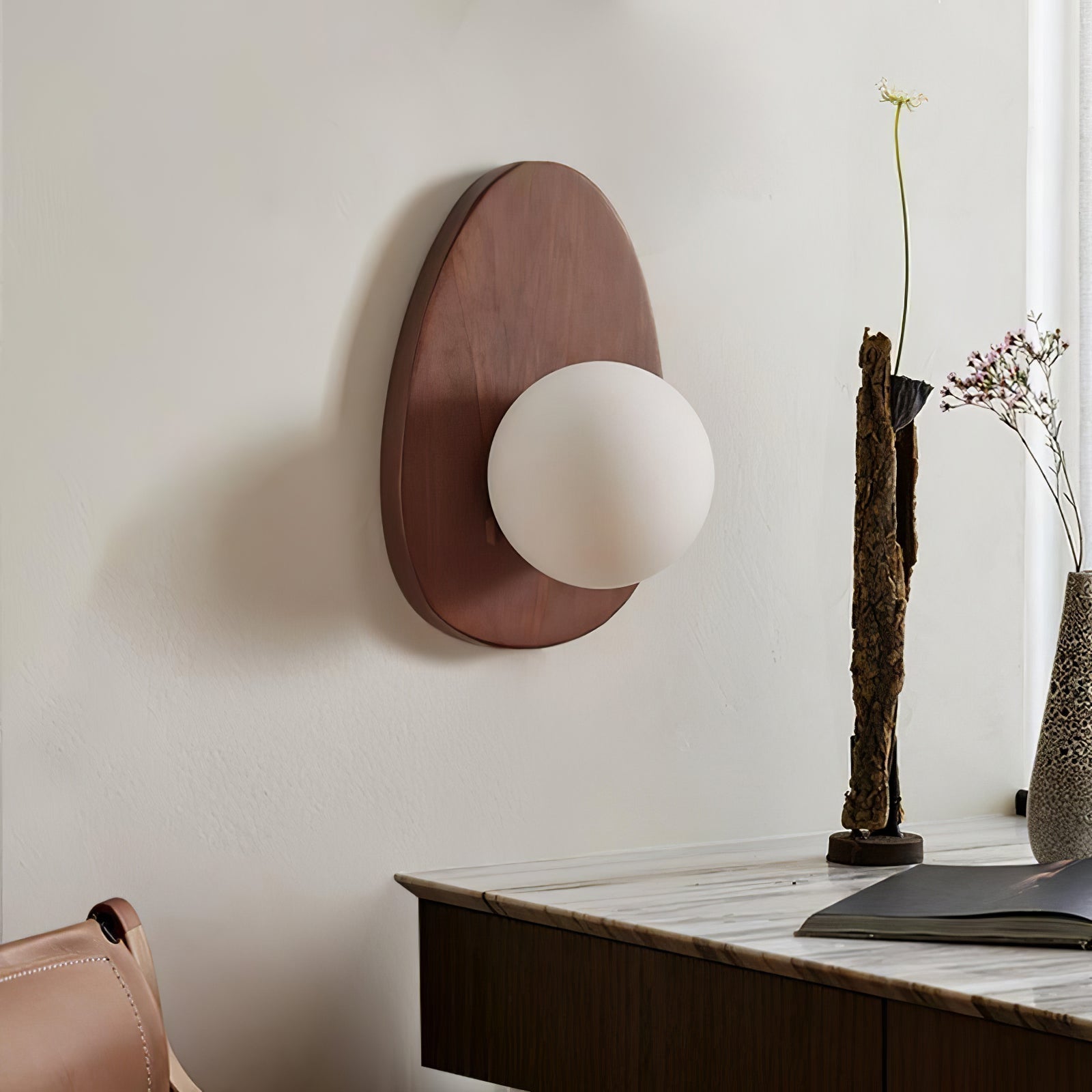 Aldiniella Premium Nordic Art Walnut Glass Wall Lamp