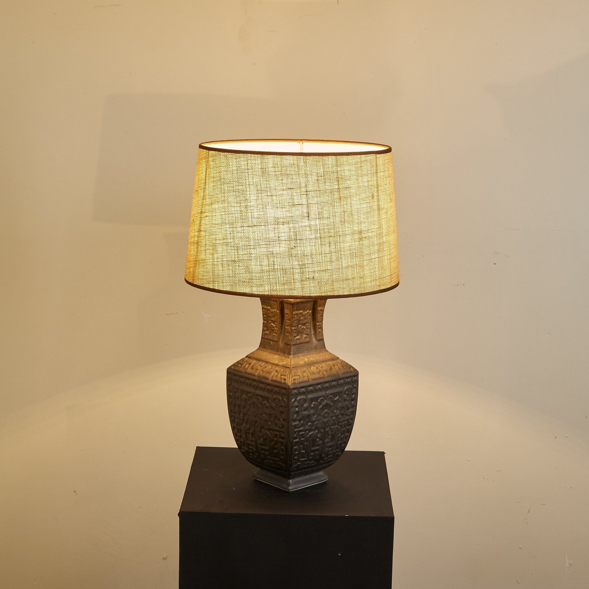 Echo Vintage Fabric Table Lamp