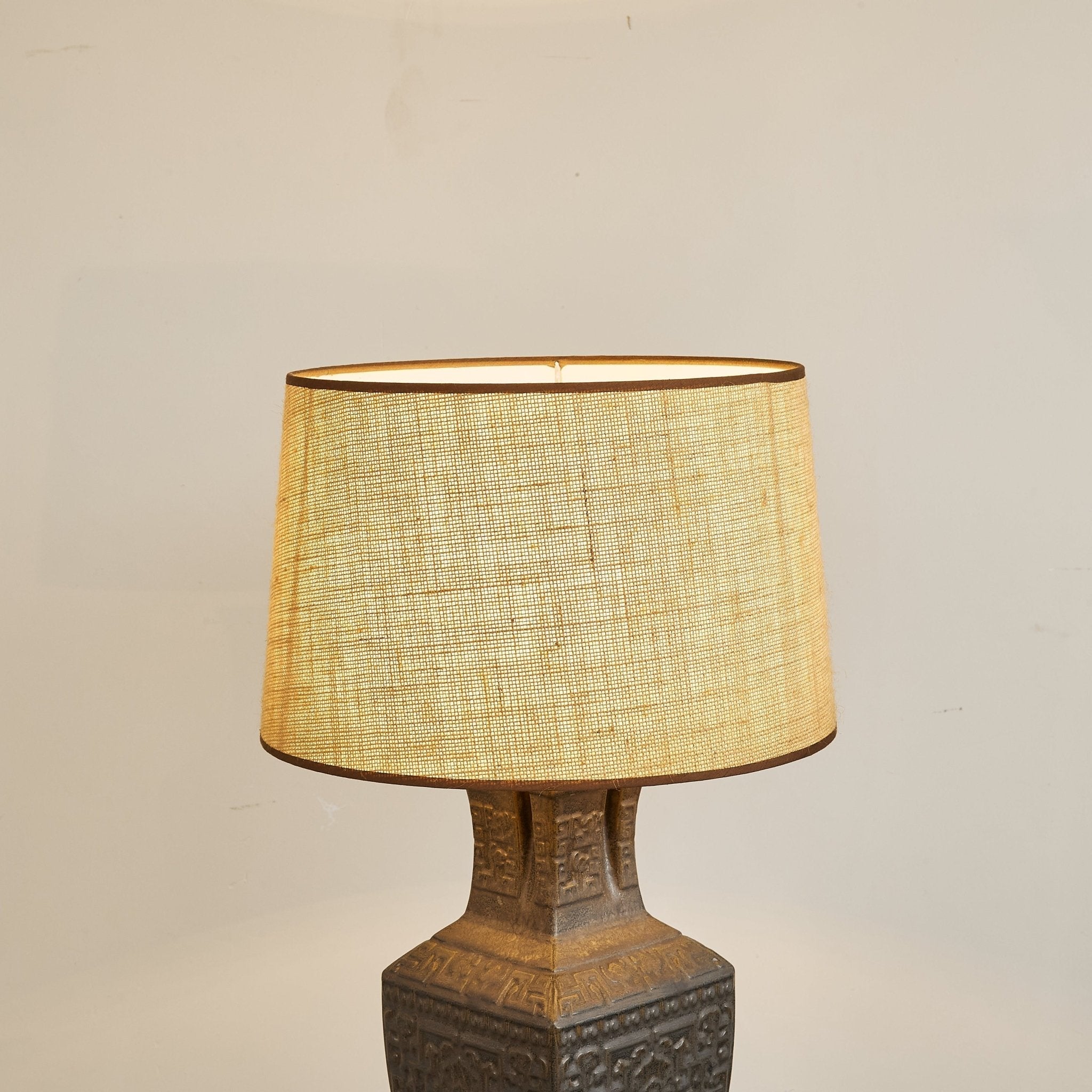 Echo Vintage Fabric Table Lamp