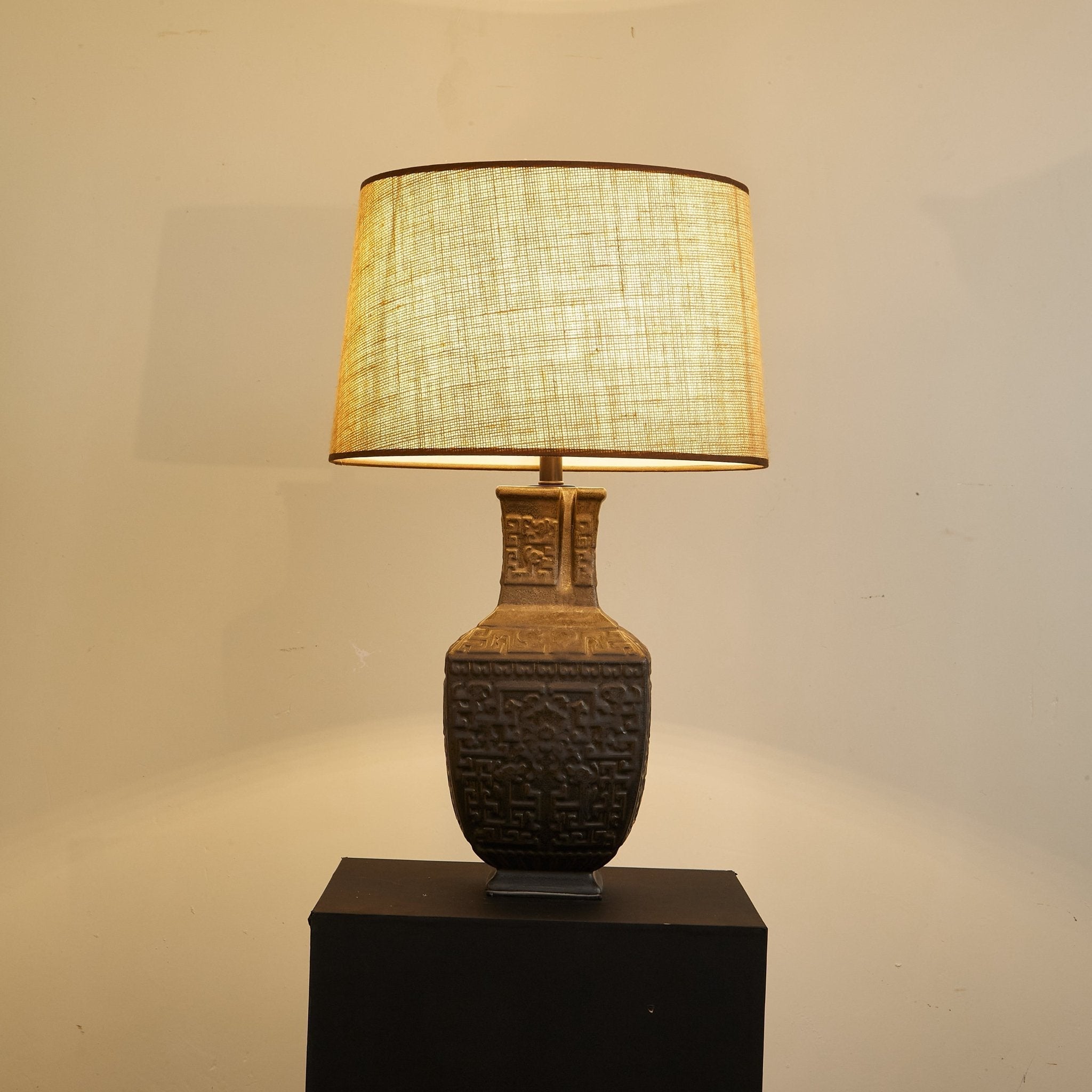 Echo Vintage Fabric Table Lamp