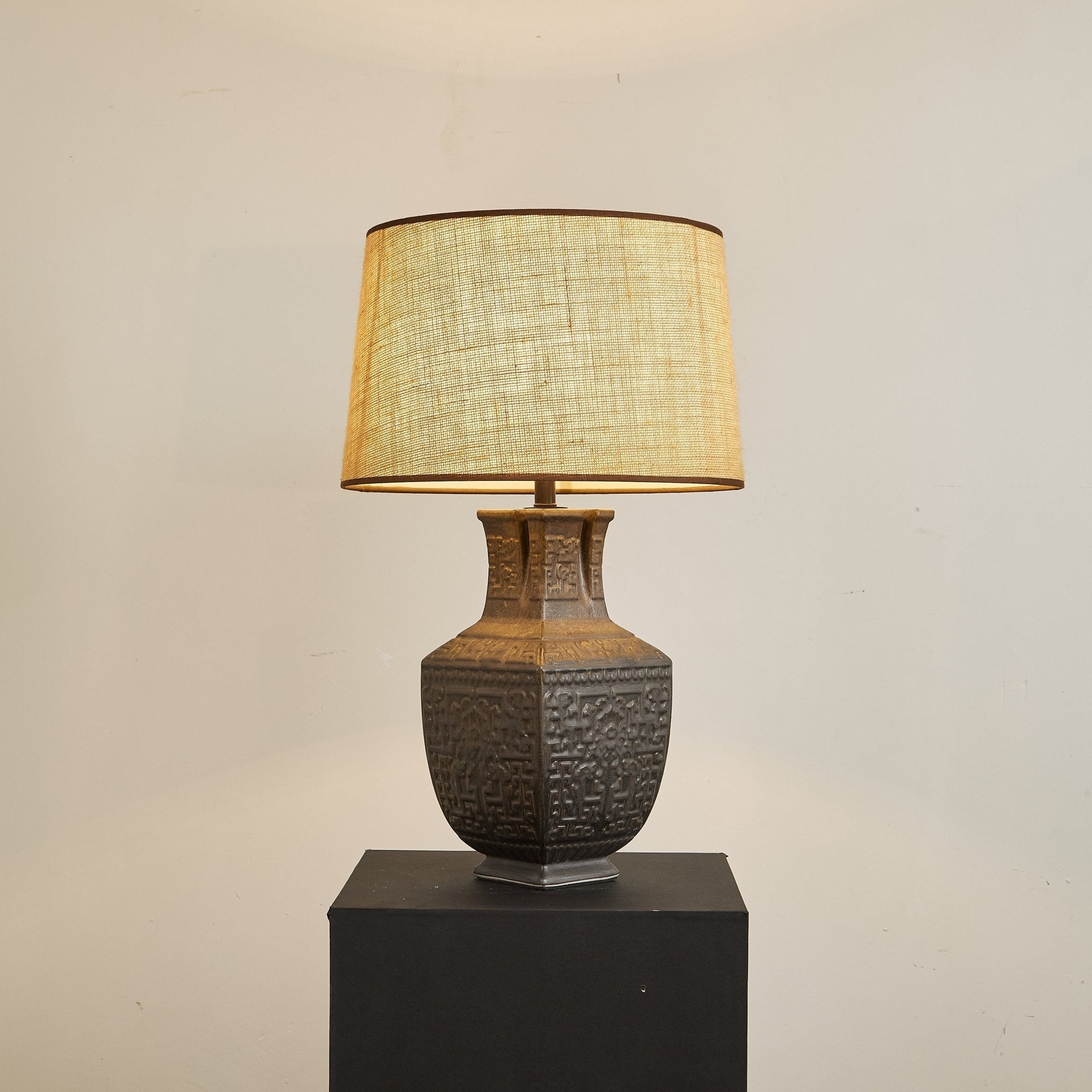 Echo Vintage Fabric Table Lamp