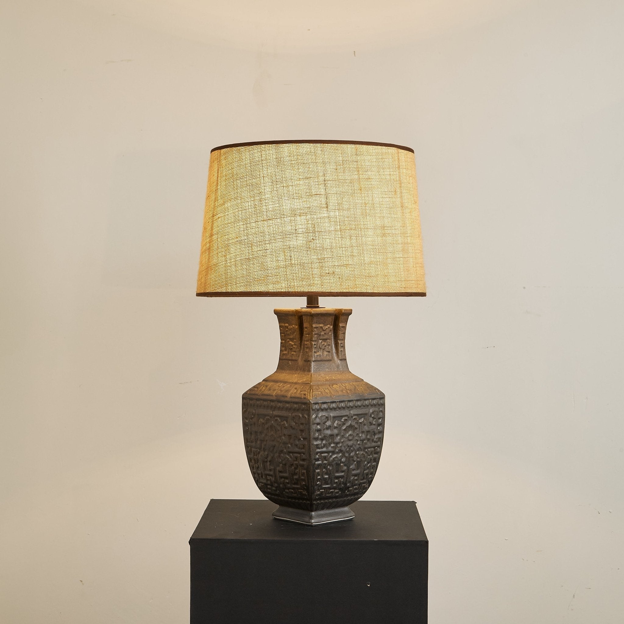 Echo Vintage Fabric Table Lamp