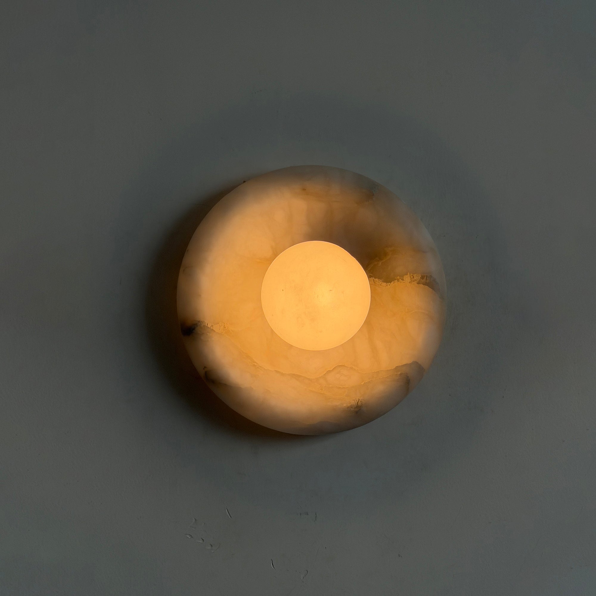 Leander Wall Lamp