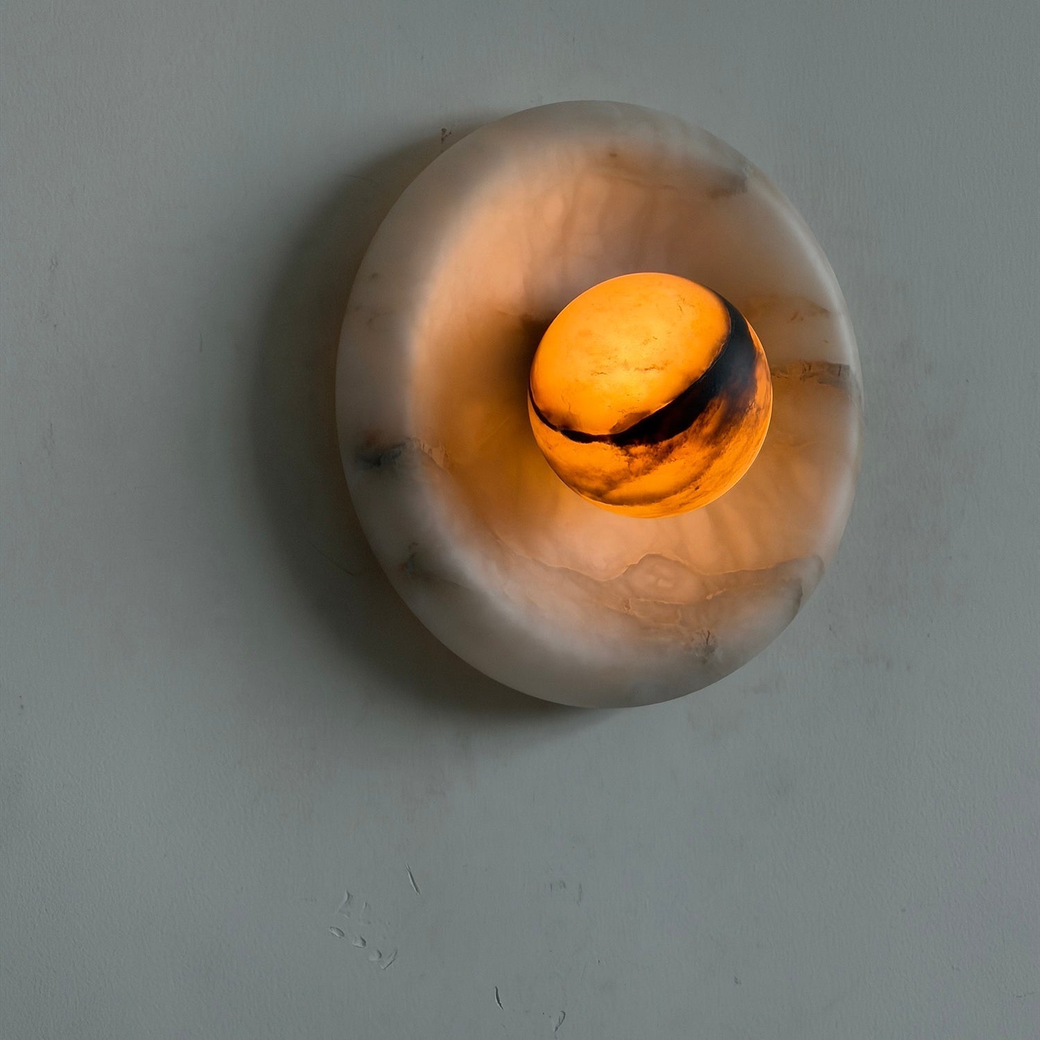 Leander Wall Lamp