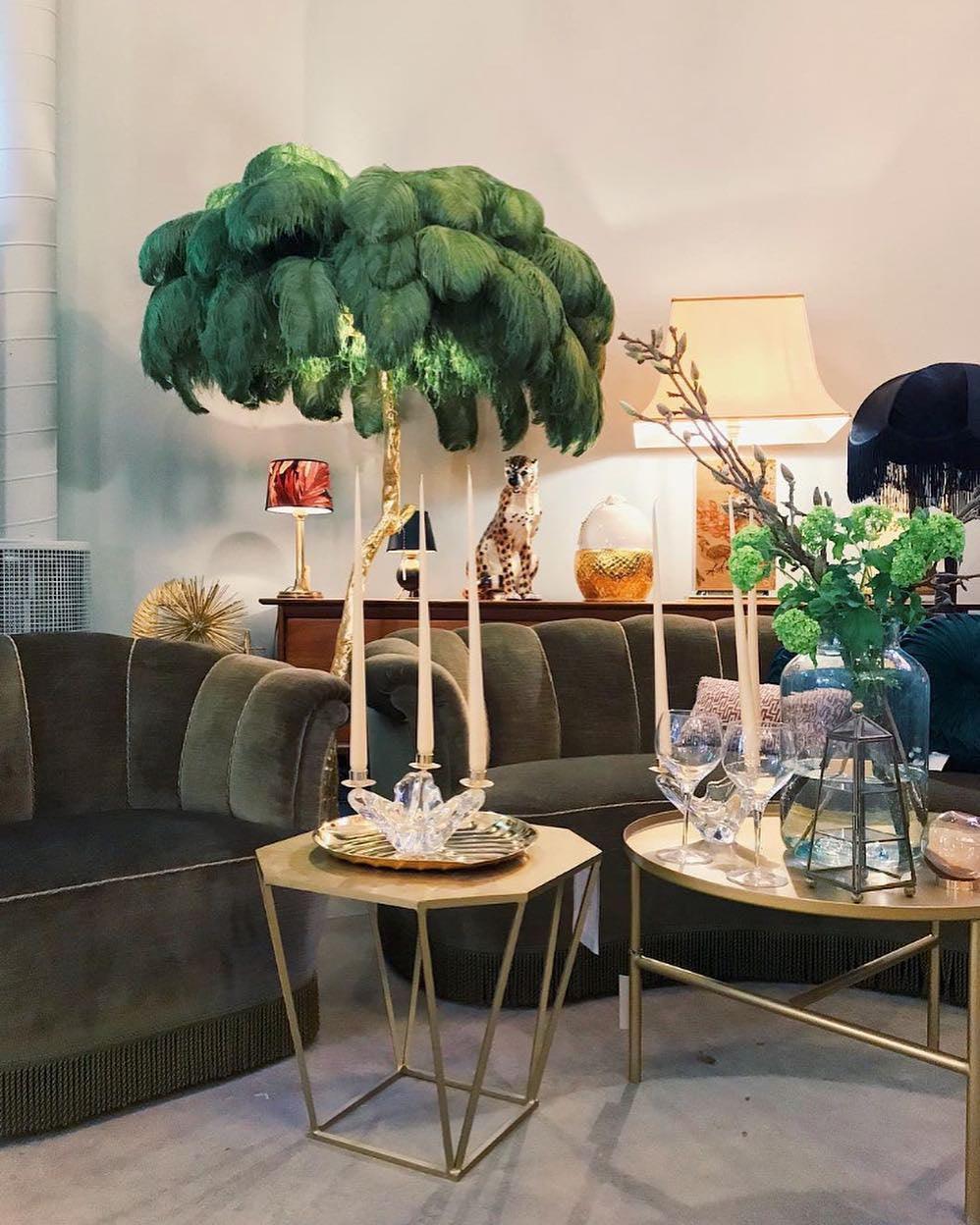 Selis Feather Brass Floor Lamp