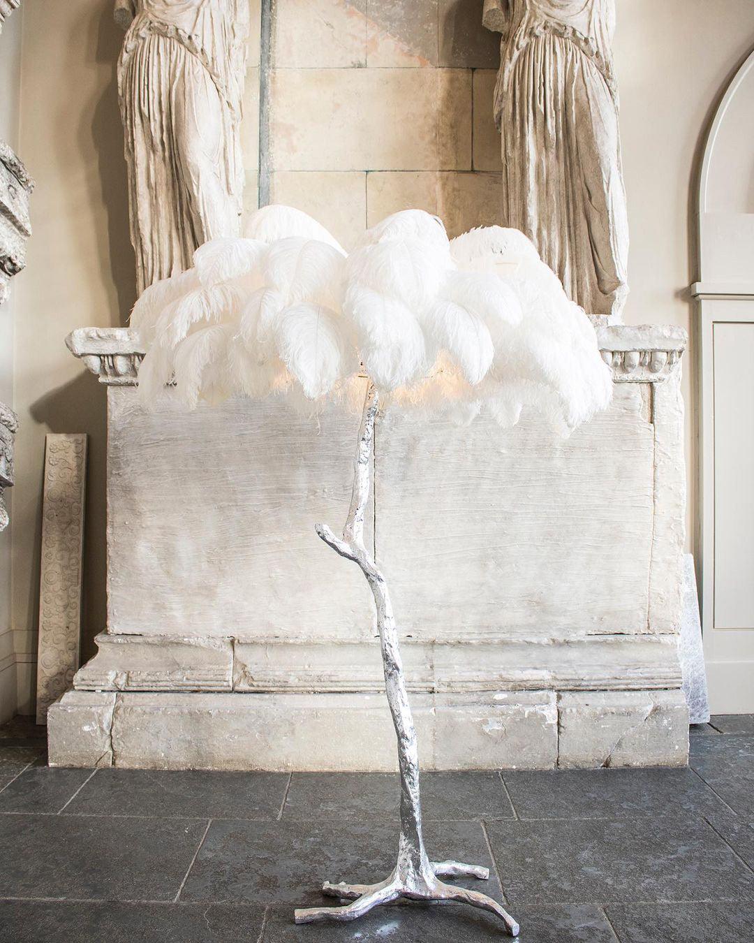 Selis Feather Brass Floor Lamp