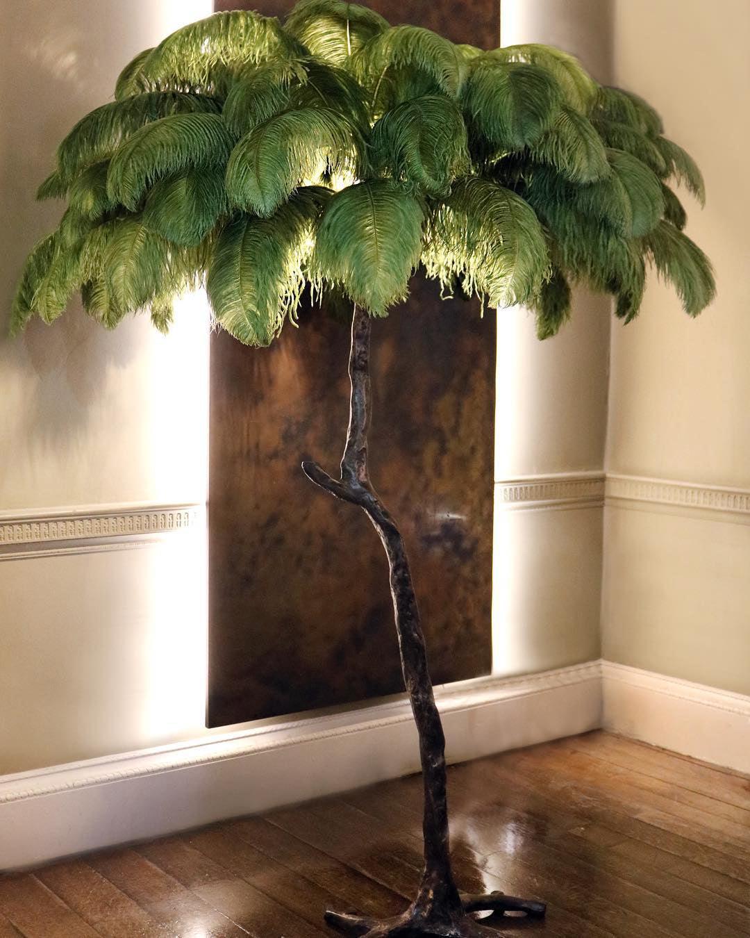 Selis Feather Brass Floor Lamp