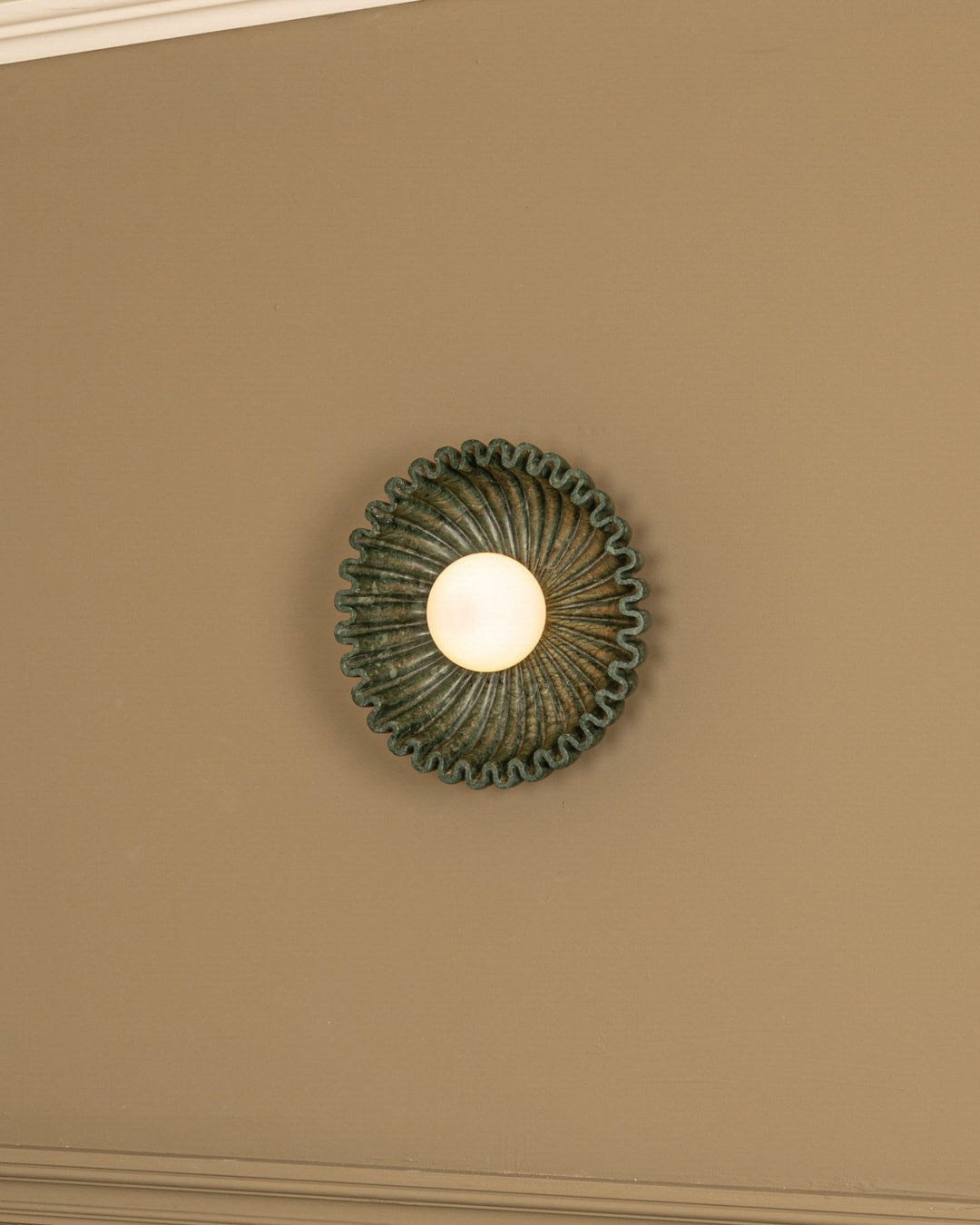 Viraisaya Wall Lamp