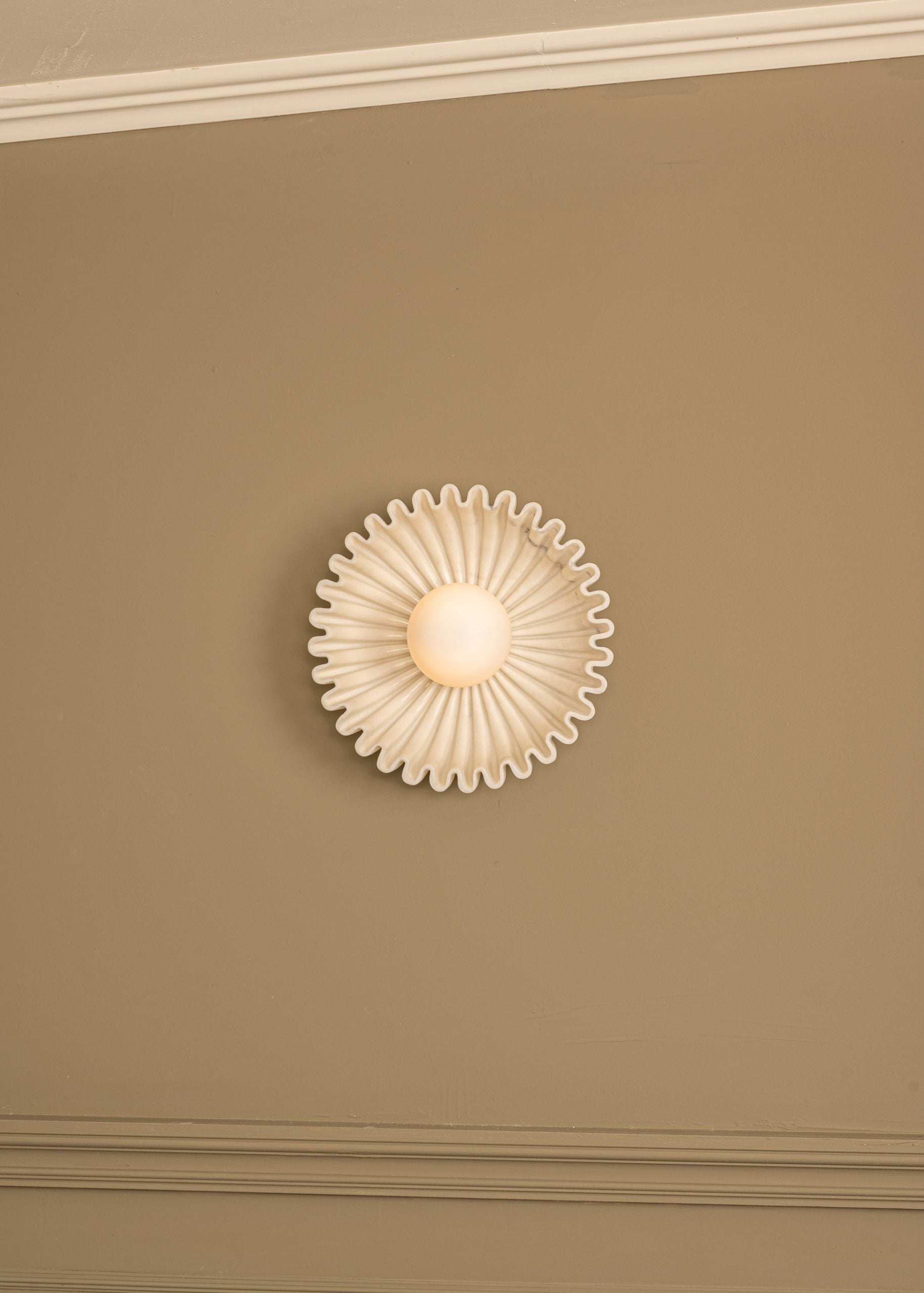 Viraisaya Wall Lamp