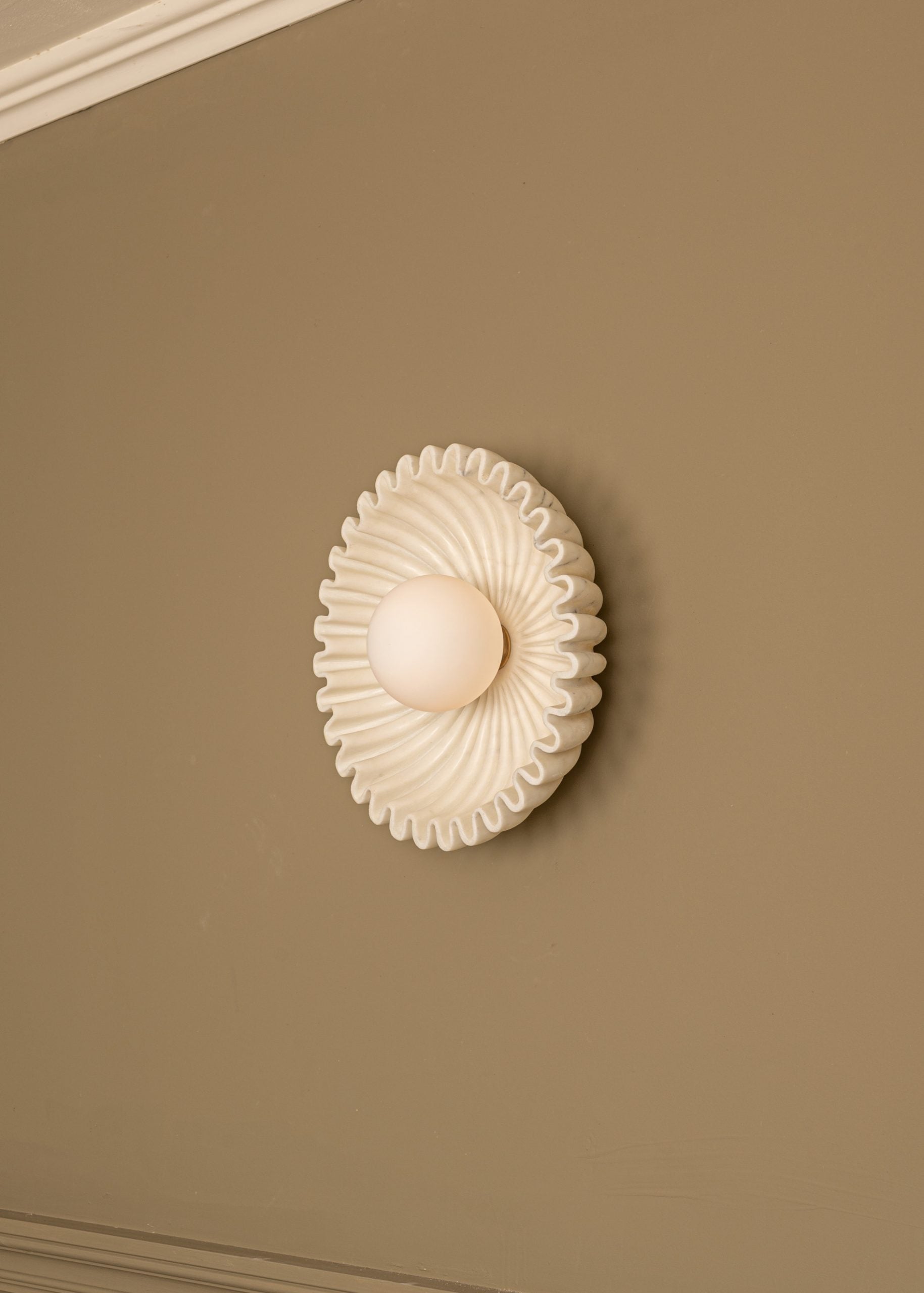 Viraisaya Wall Lamp