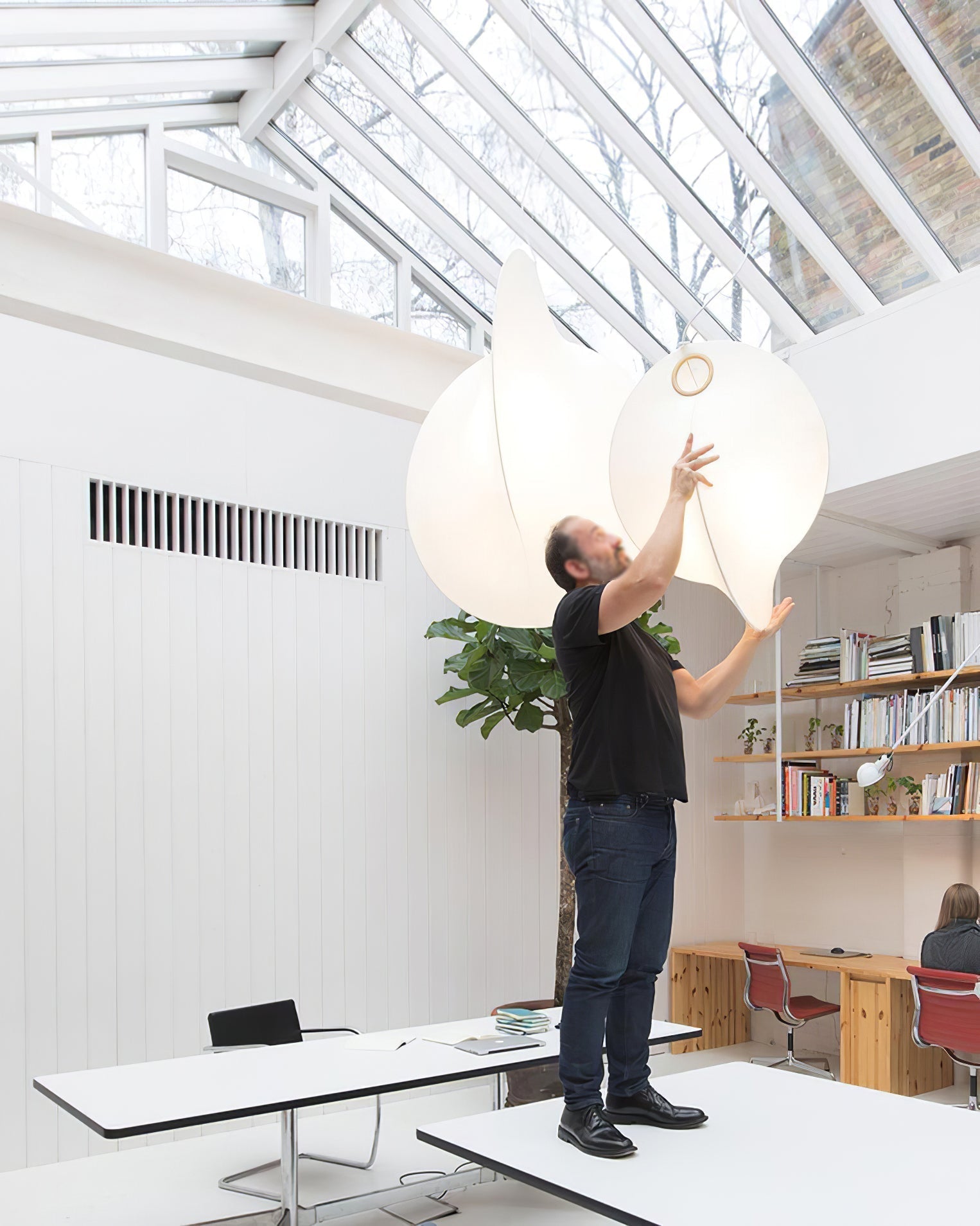 Ferivora Steel Artistic Pendant Lamp