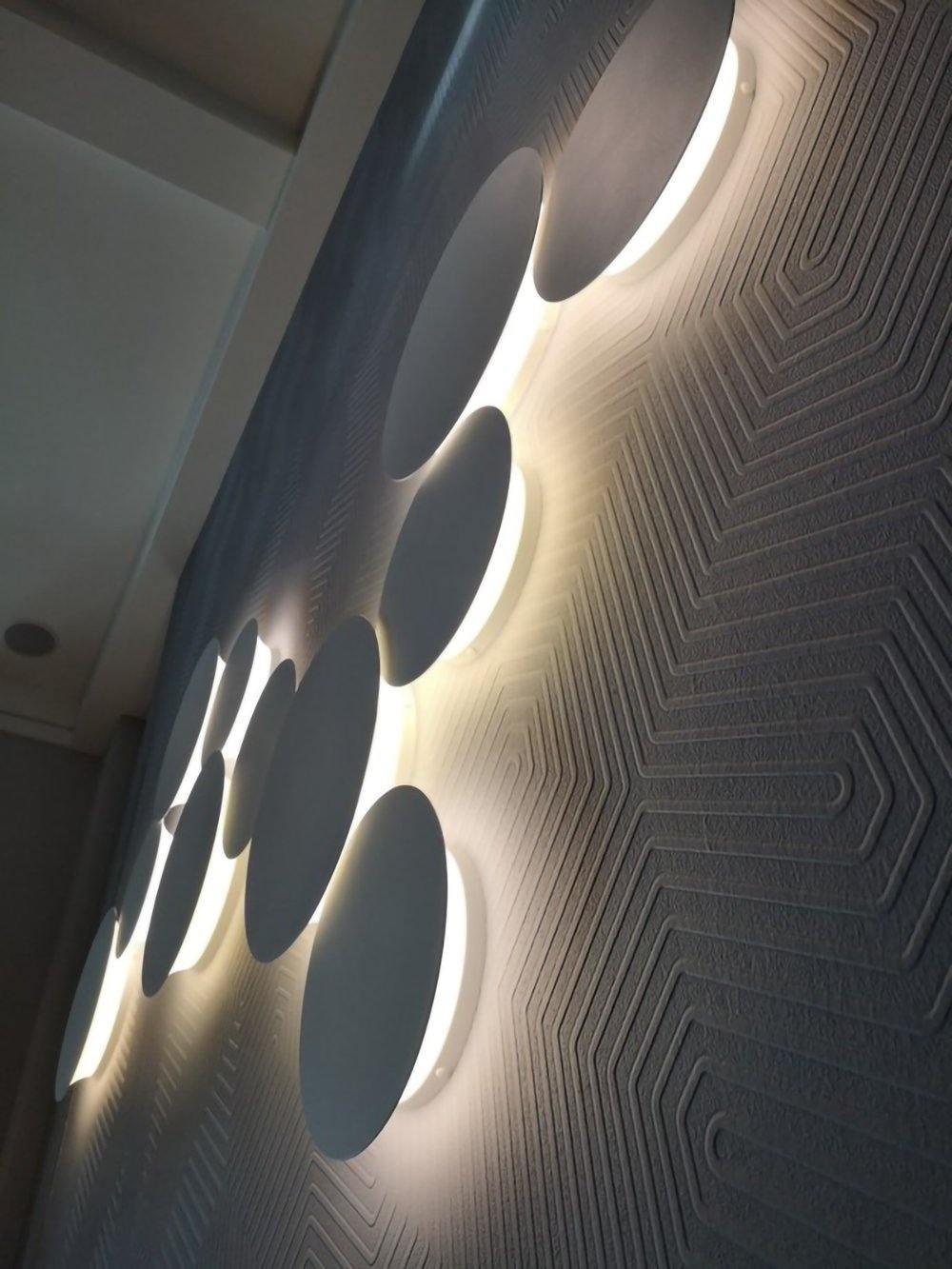Arelis Geometric Disc Wall Lamp