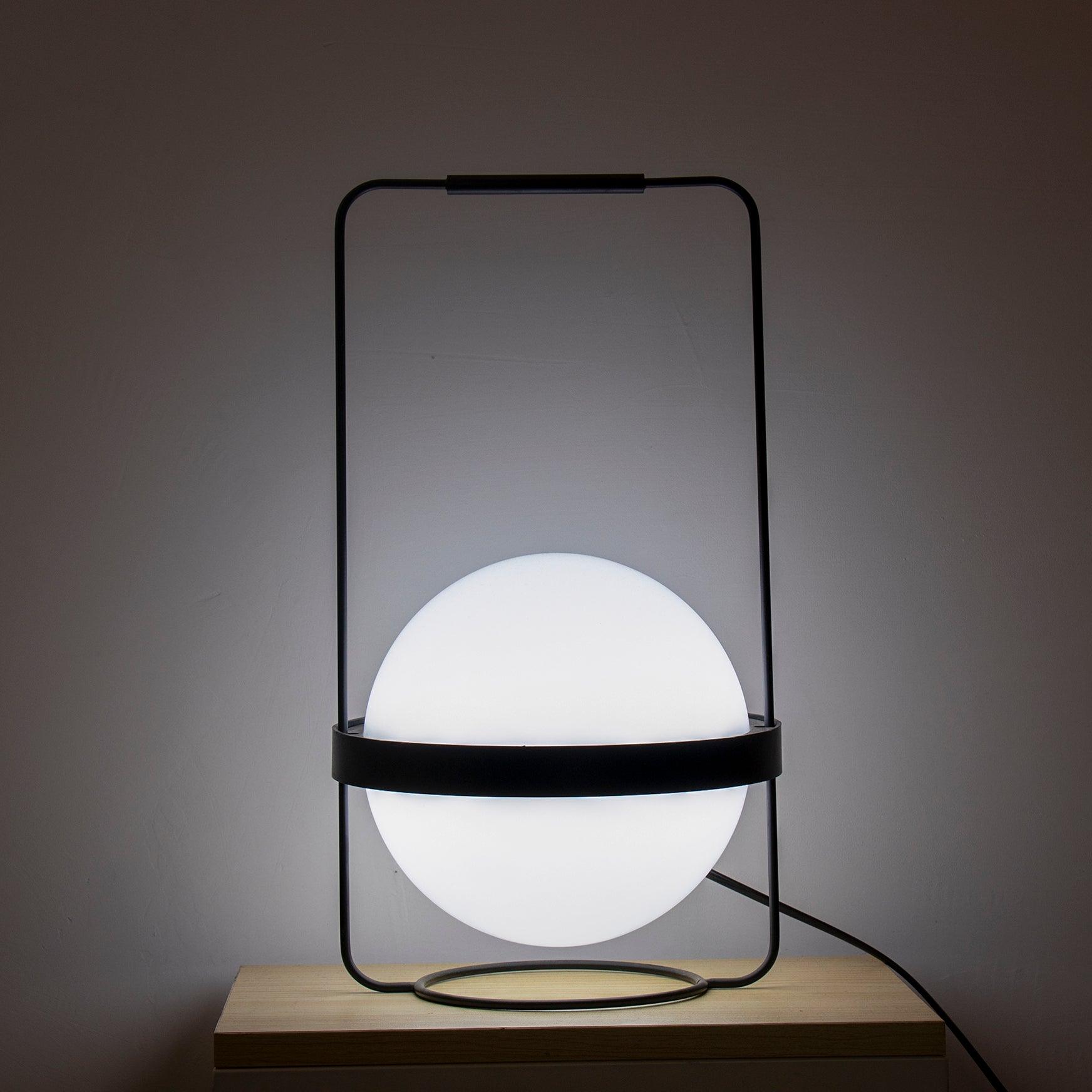 Avenalelia Contemporary Table Lamp