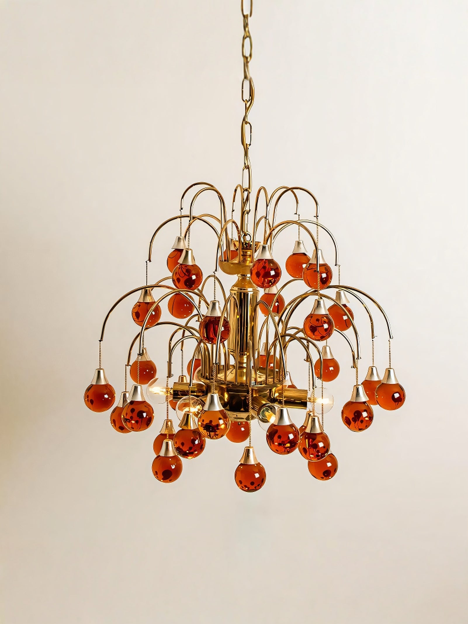 Avmirora Chandelier