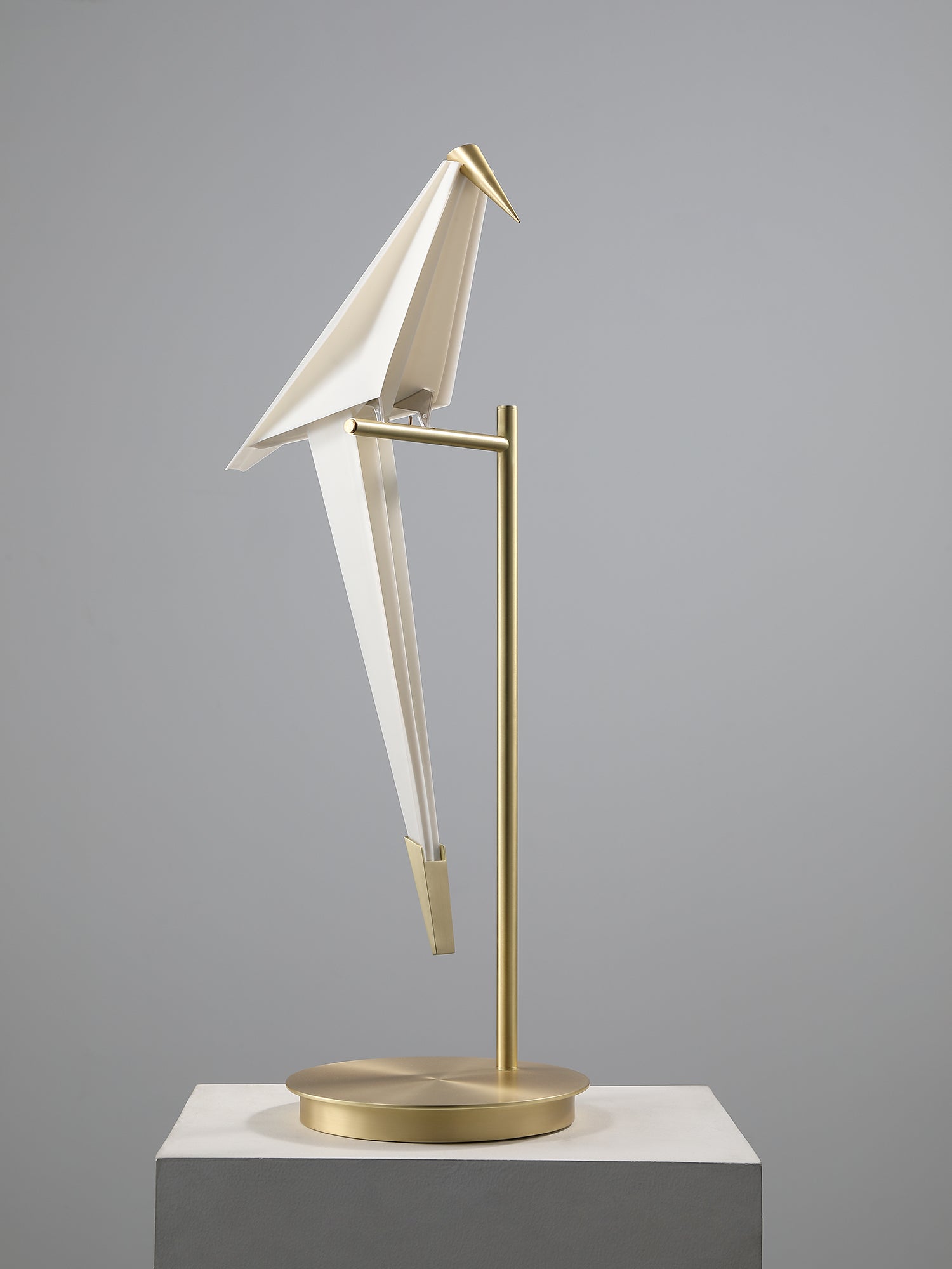 Kaelora Contemporary Table Lamp
