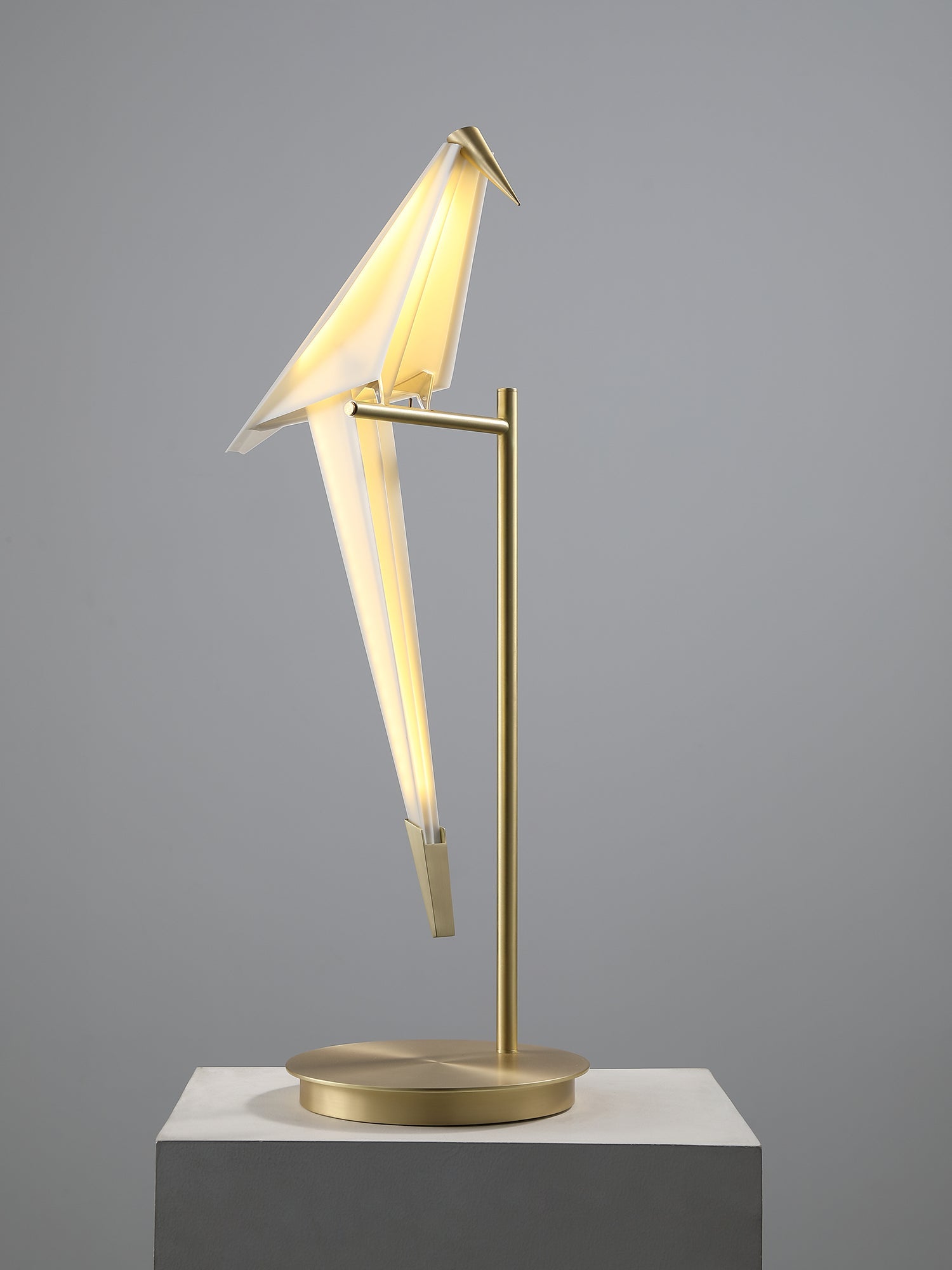 Kaelora Contemporary Table Lamp