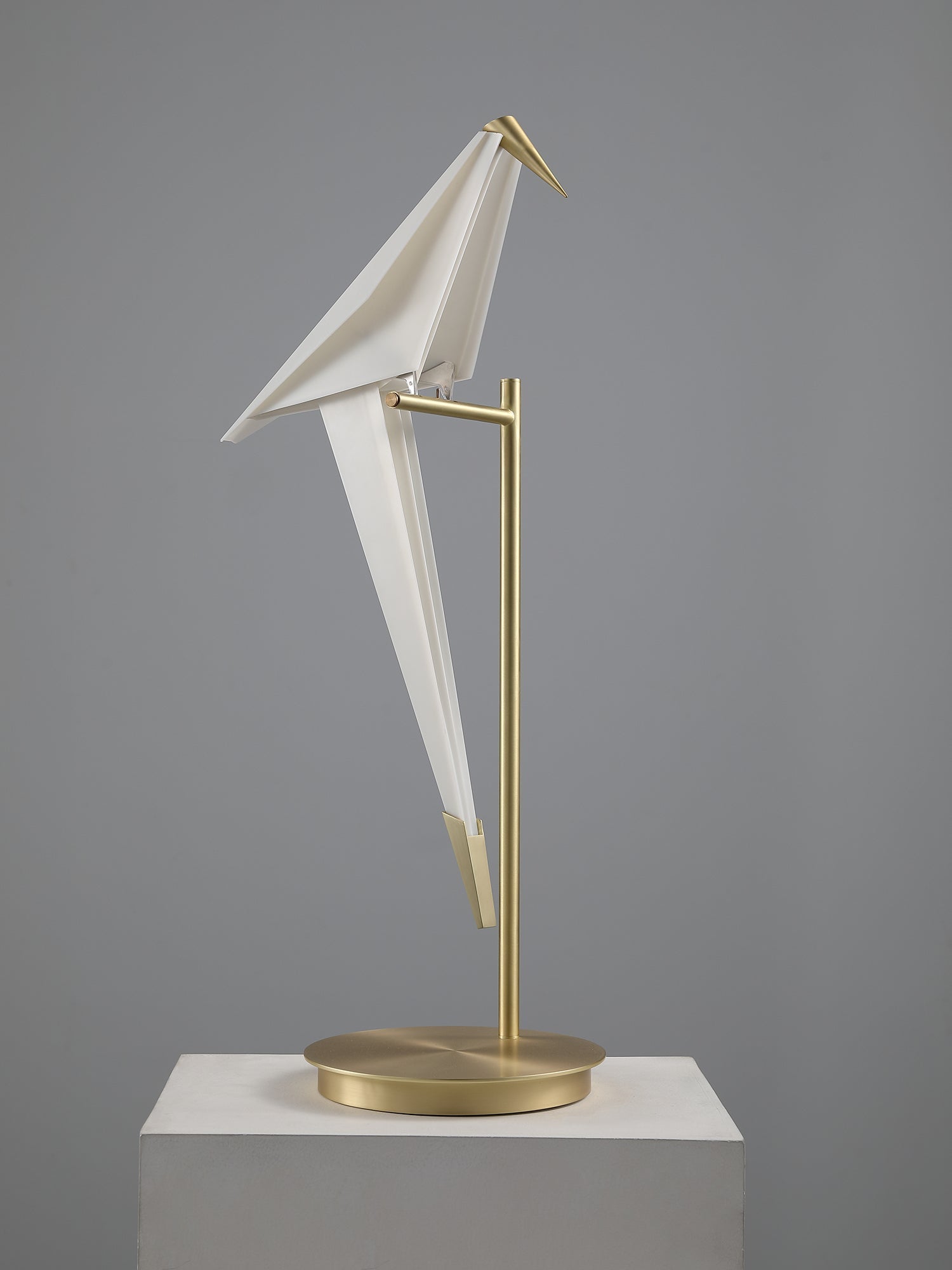 Kaelora Contemporary Table Lamp