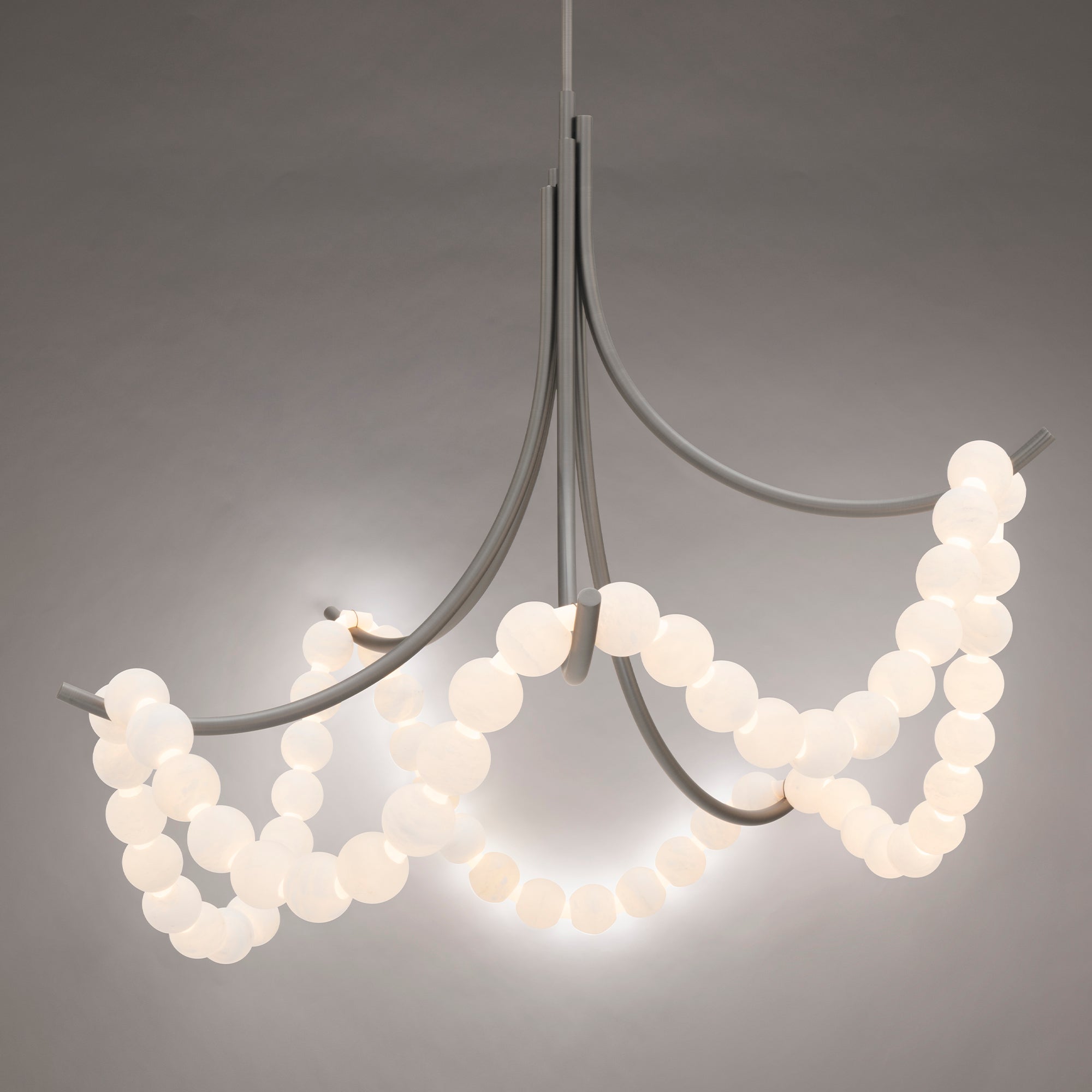 Zavenarae Chandelier