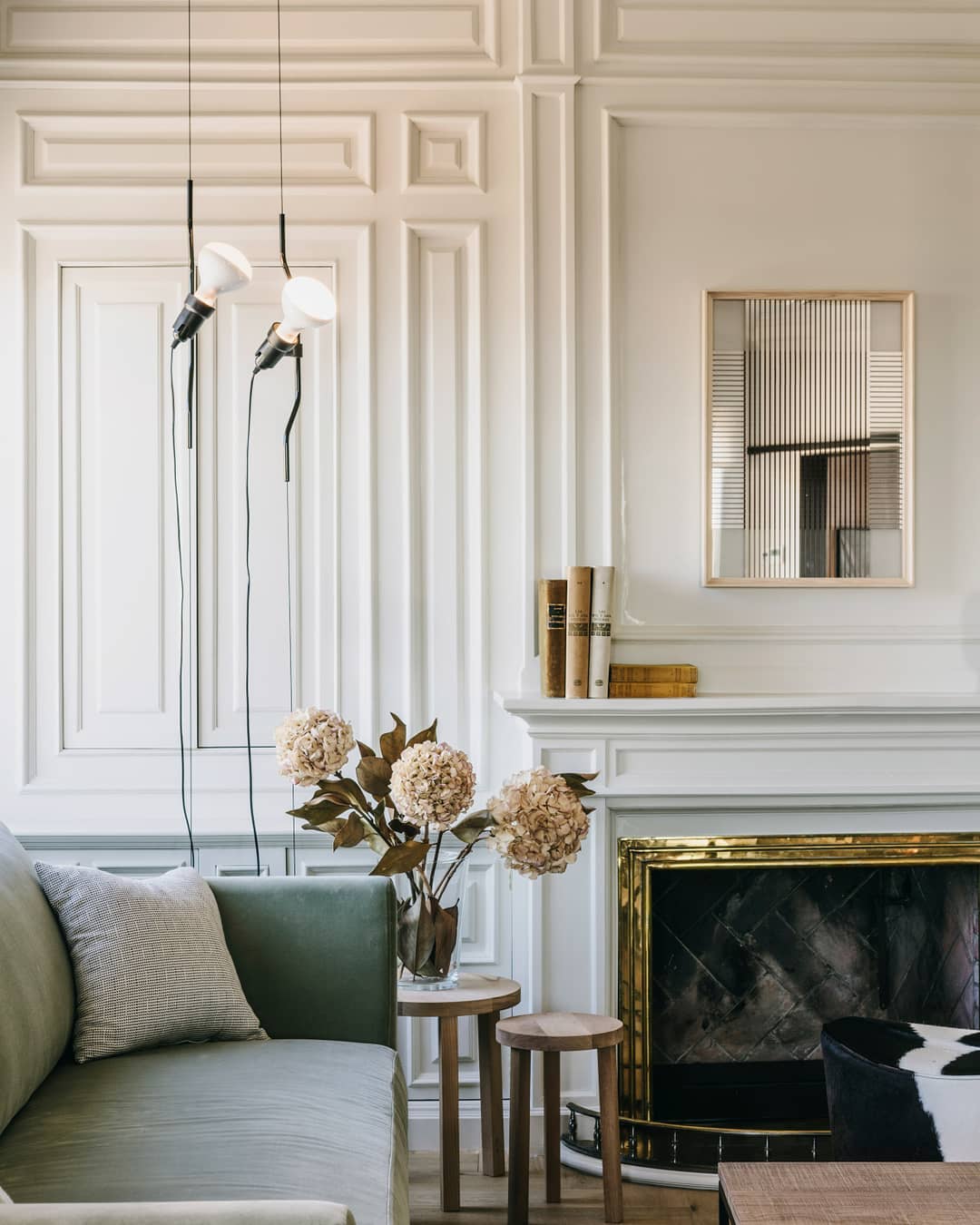 Ilthair Modern Minimalist Pendant Light