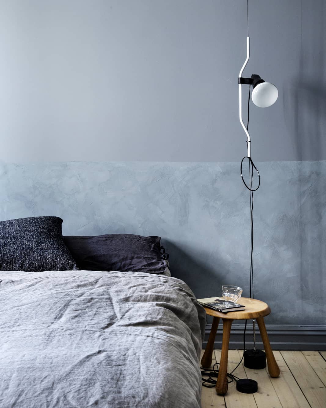 Ilthair Modern Minimalist Pendant Light