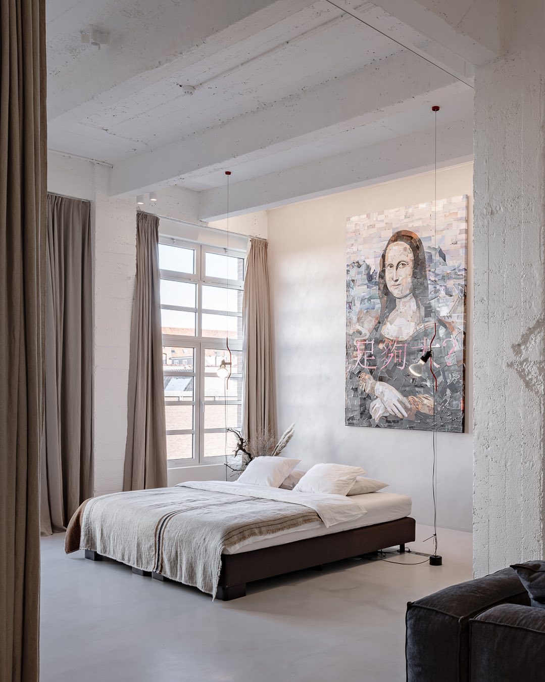 Ilthair Modern Minimalist Pendant Light